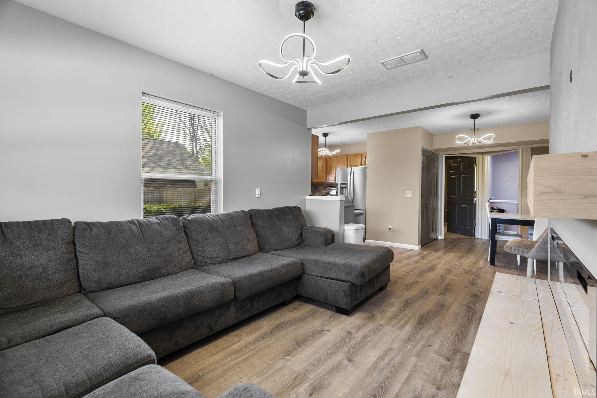 1113 Weaver Court