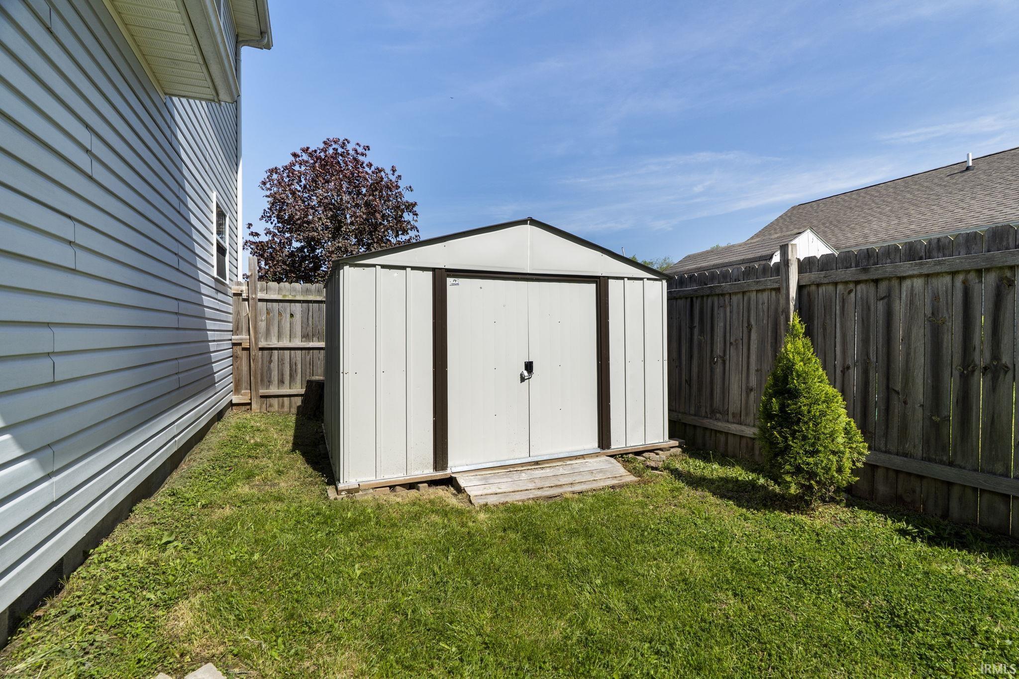 1113 Weaver Court