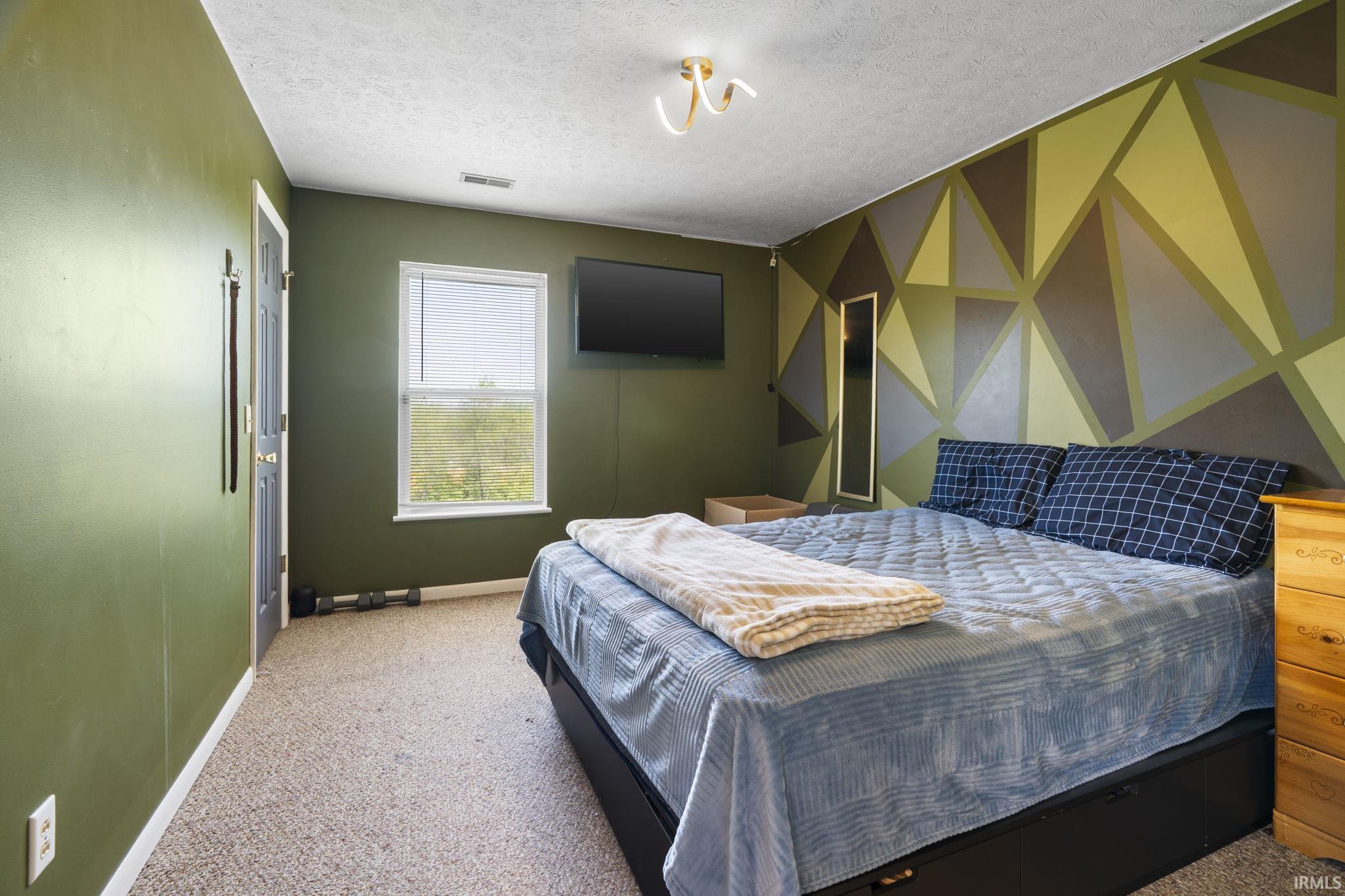 1113 Weaver Court