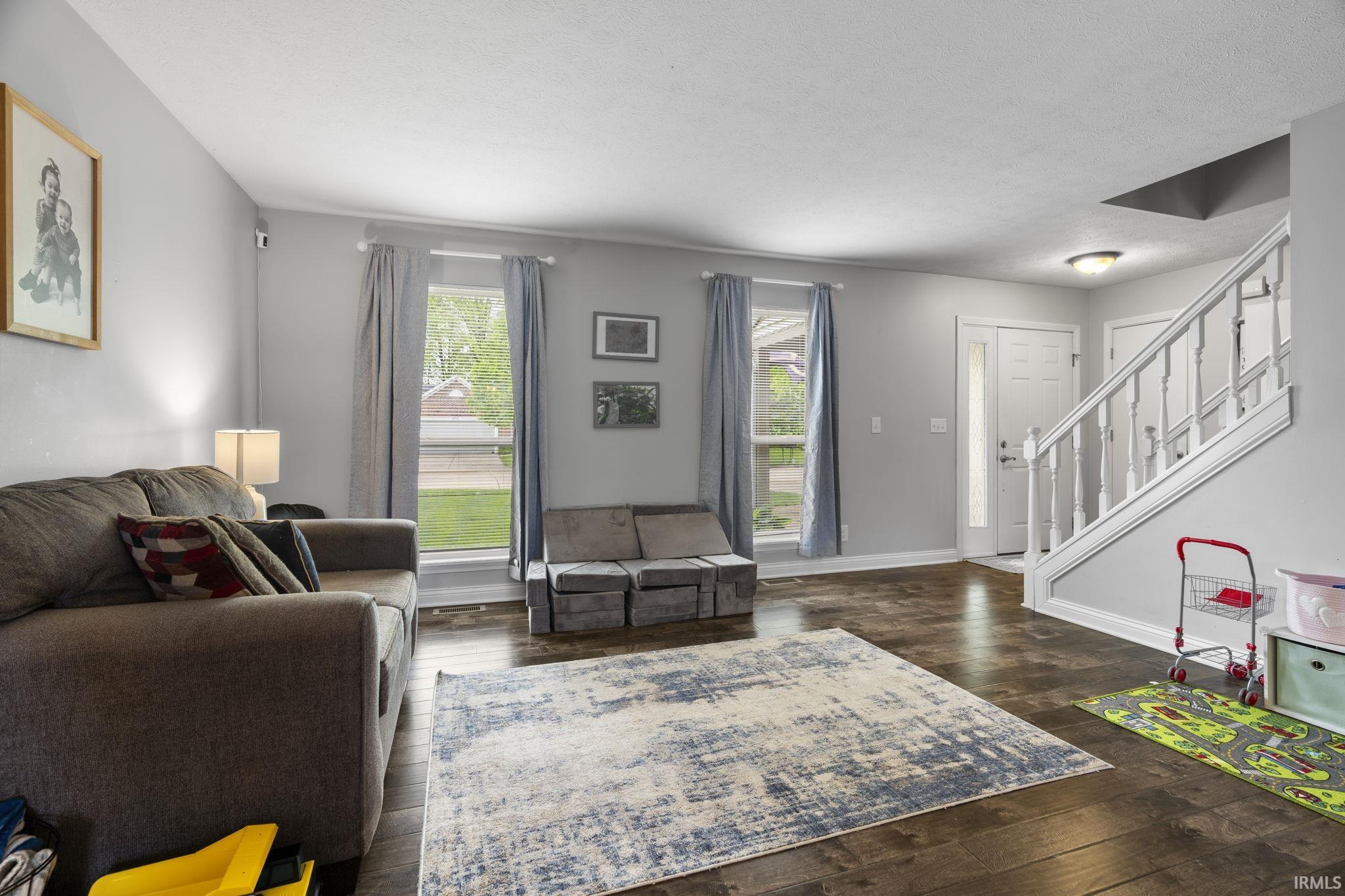 3312 Dover Lane