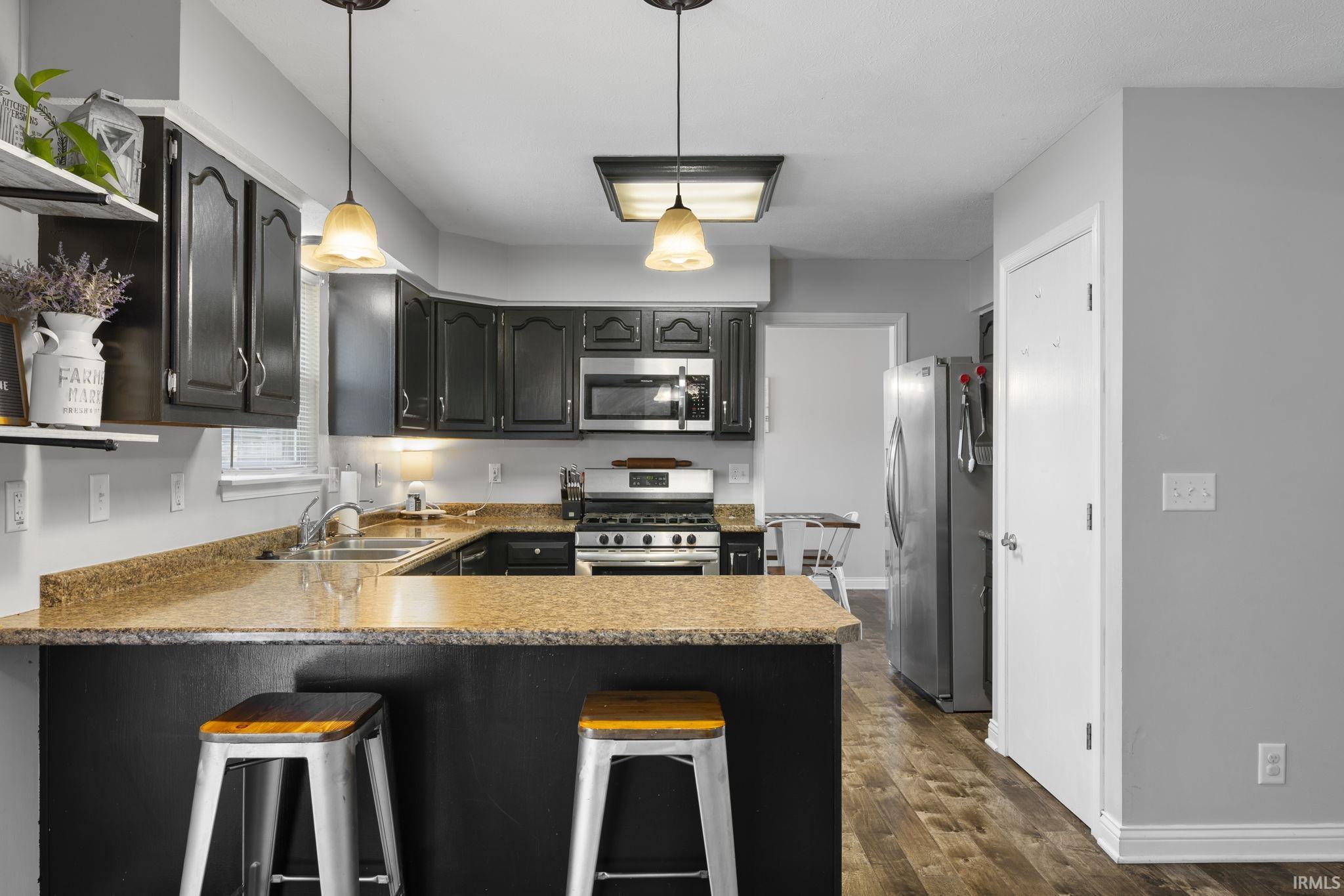 3312 Dover Lane