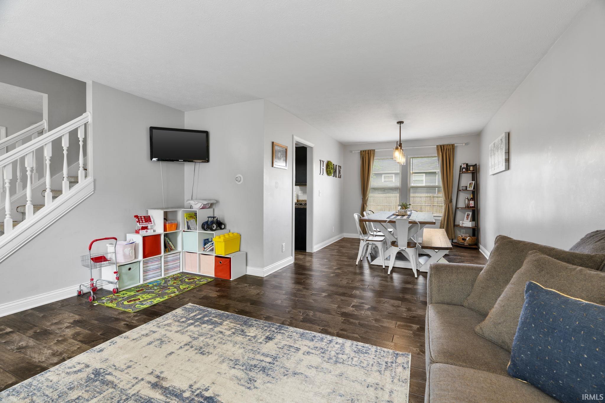 3312 Dover Lane