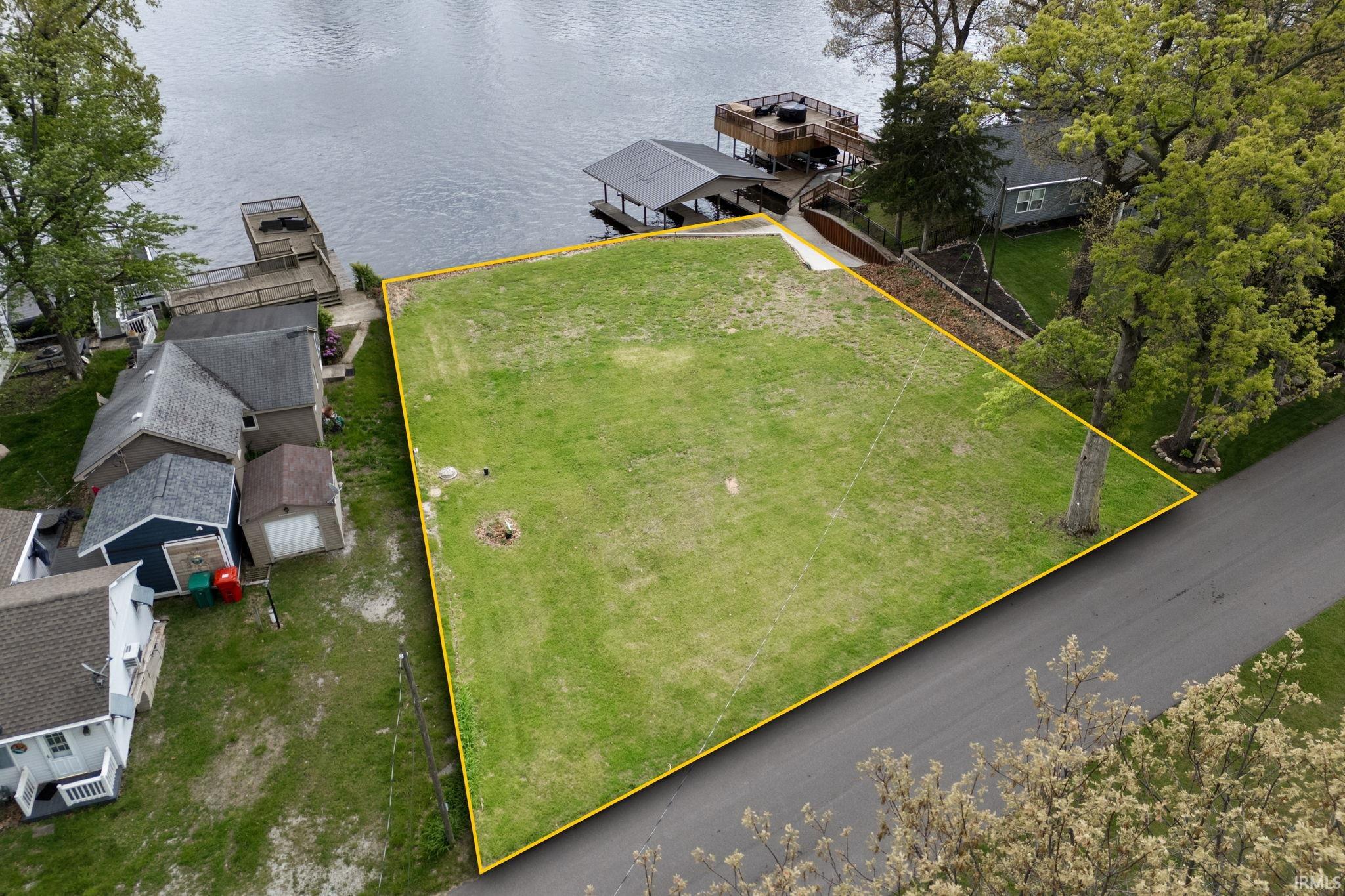 5219 E Quiet Water Court