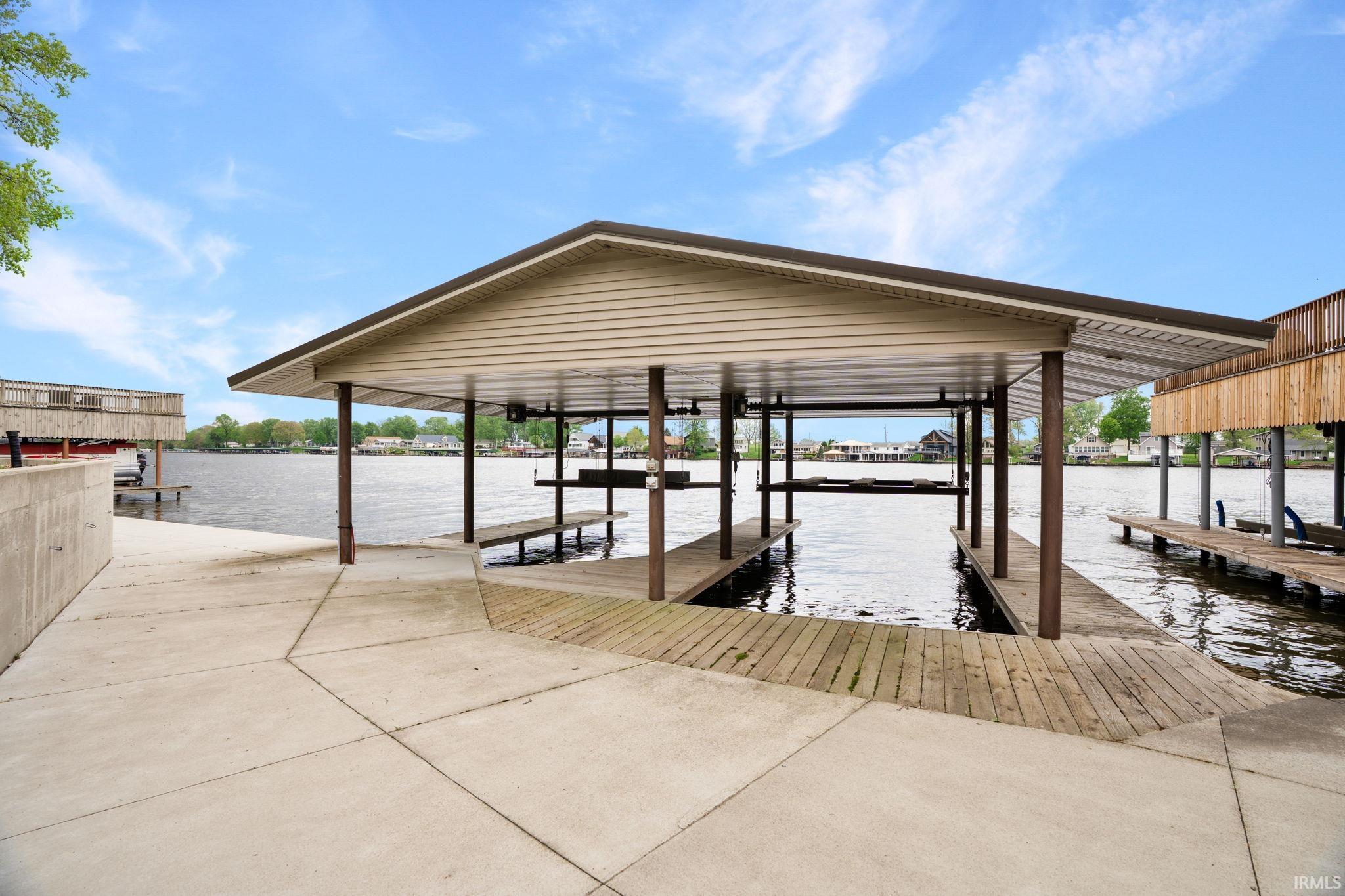 5224 E Quiet Water Court