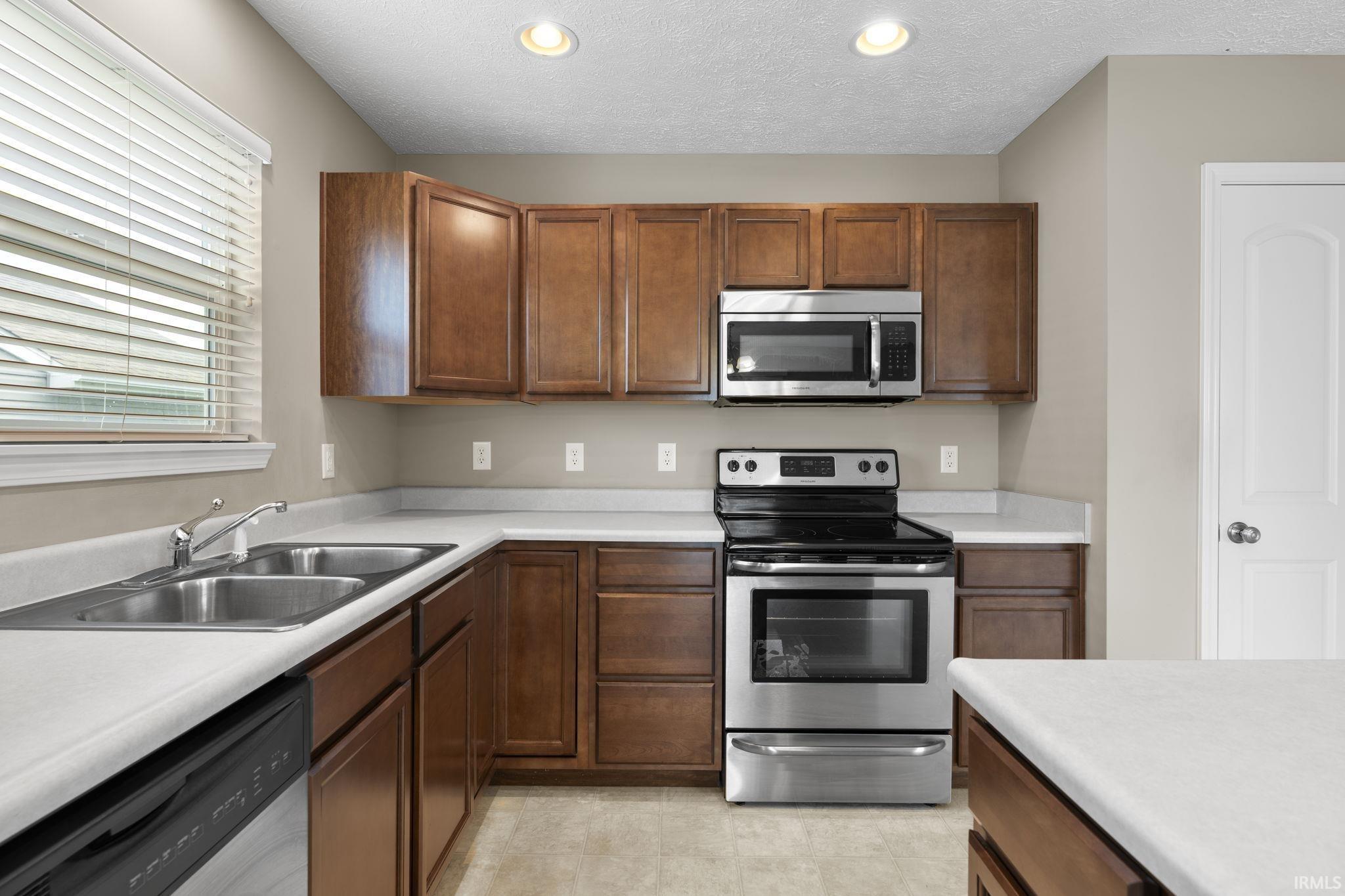 2916 Katmai Court