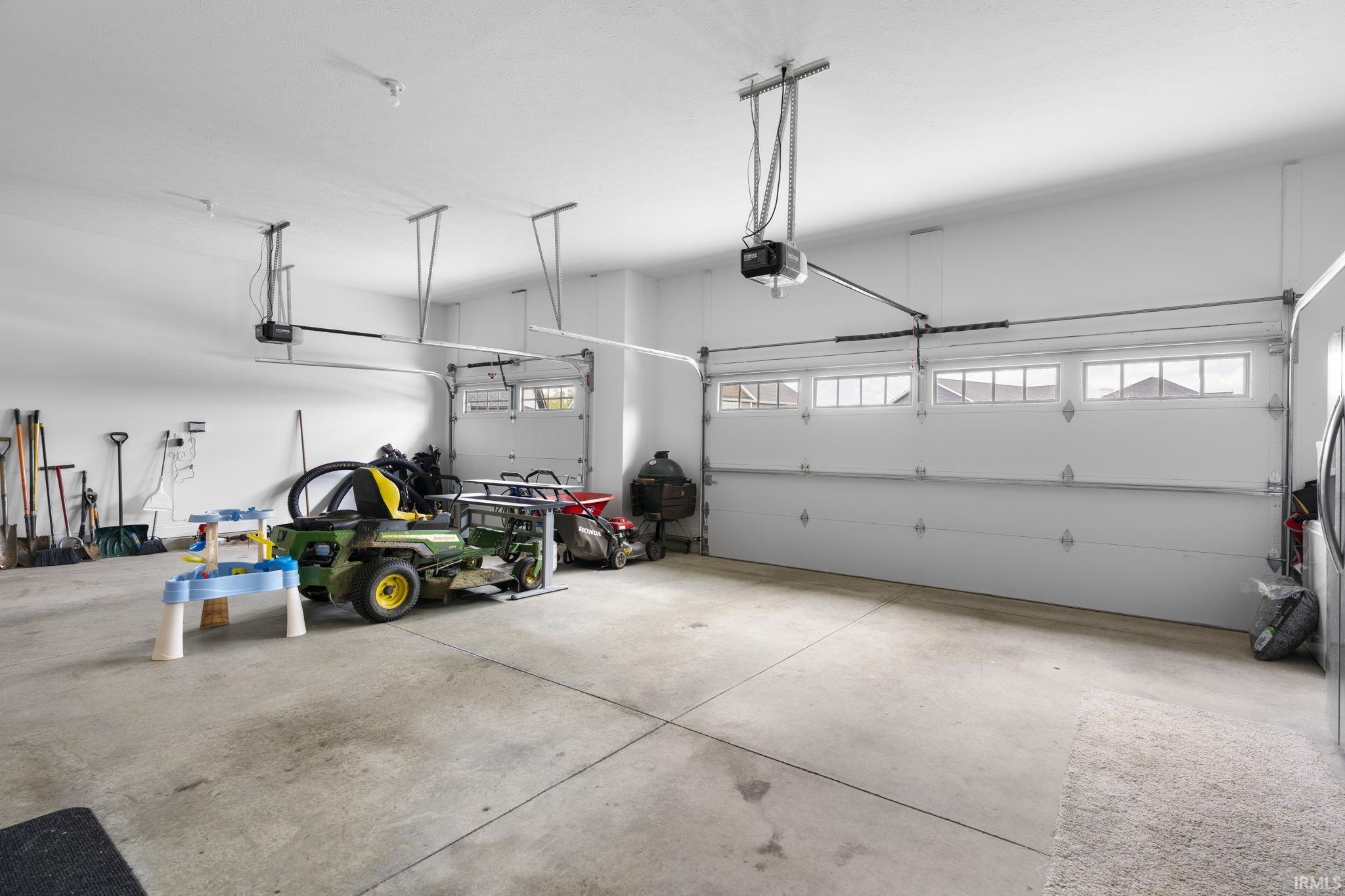 4431 Admirals Cove Drive