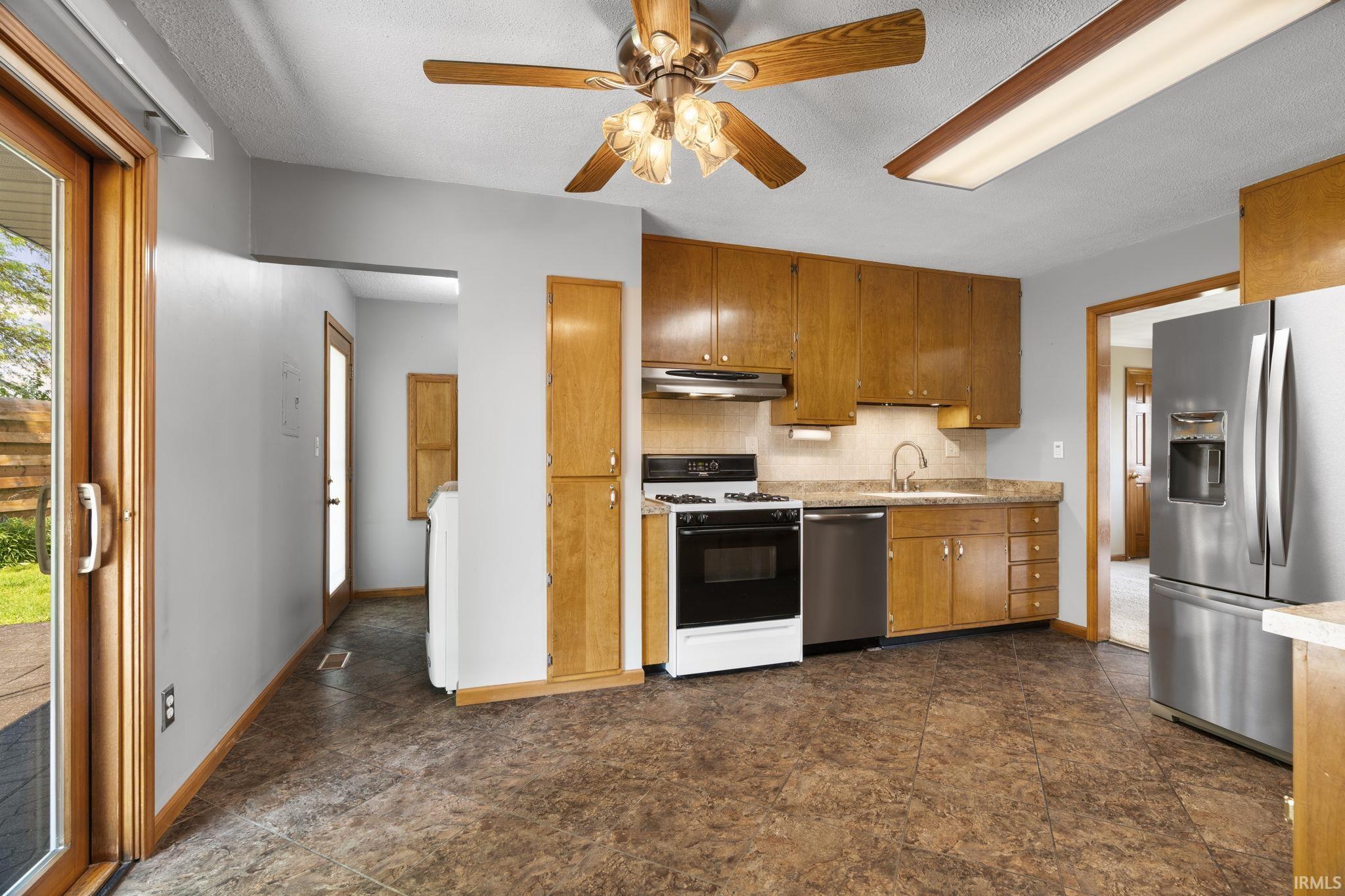 1212 Beaumont Drive