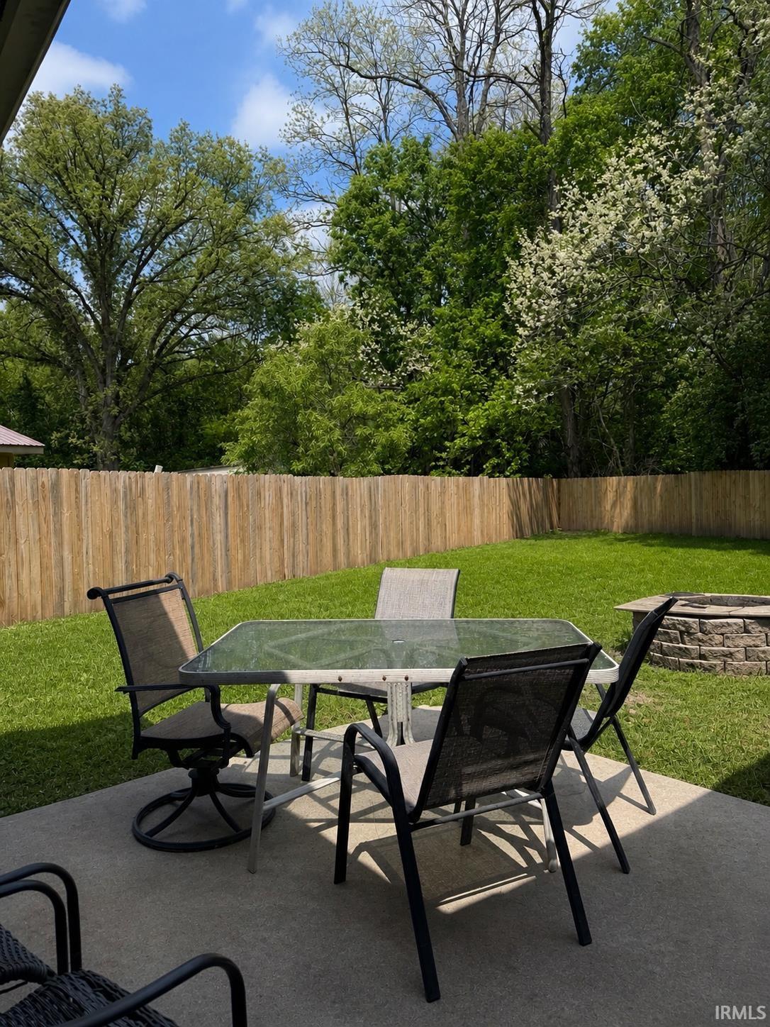 85 Creekview Court