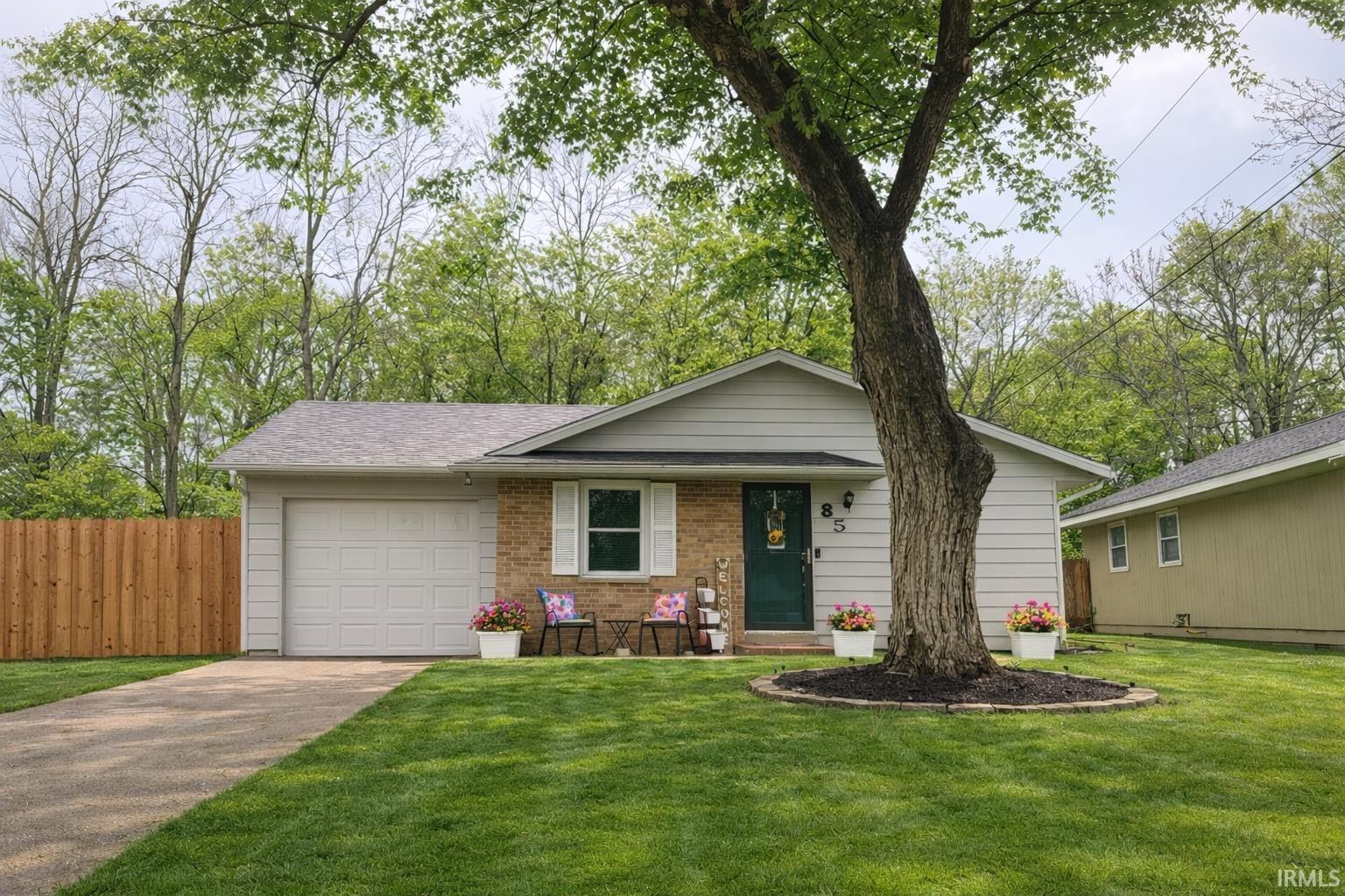 85 Creekview Court