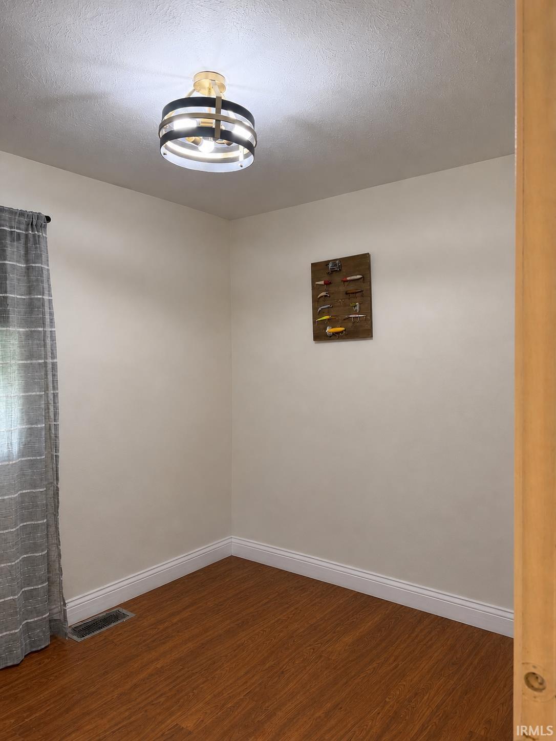 85 Creekview Court