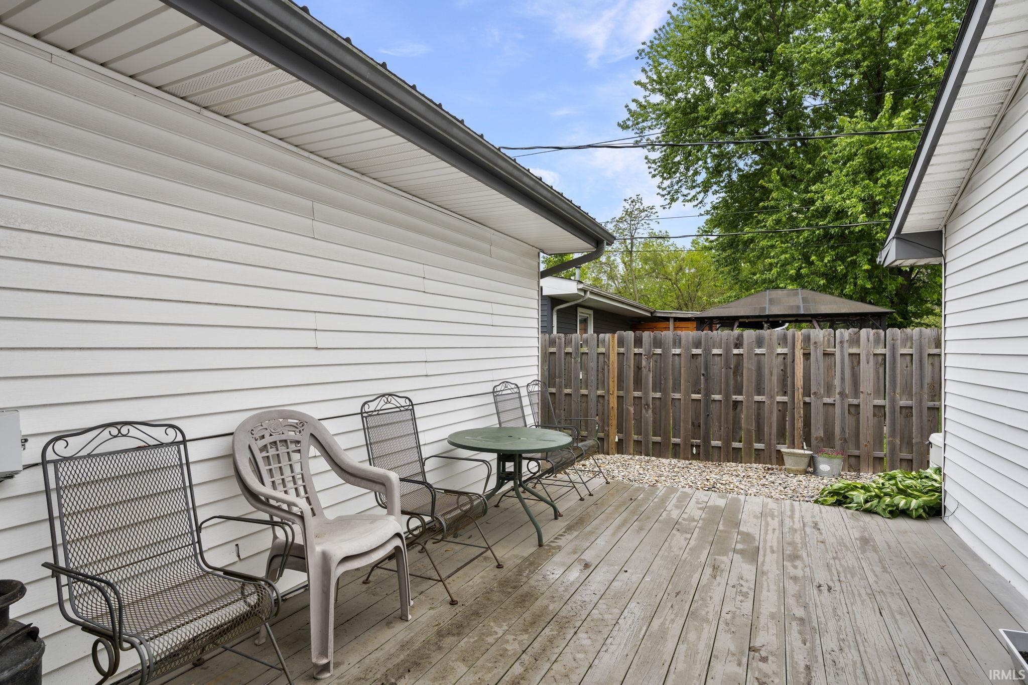 310 E 12TH Street