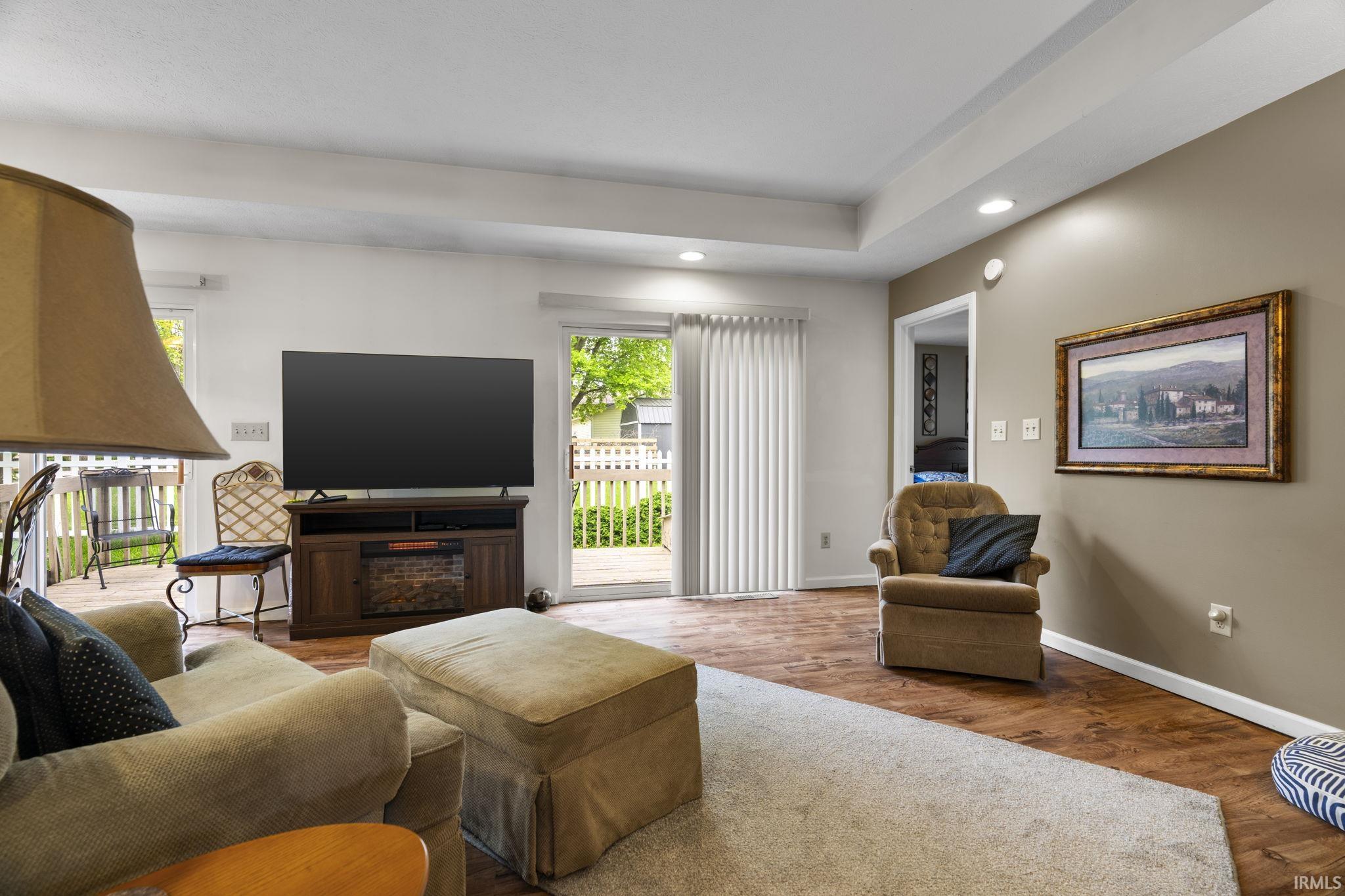 5989 W Hilltop Drive