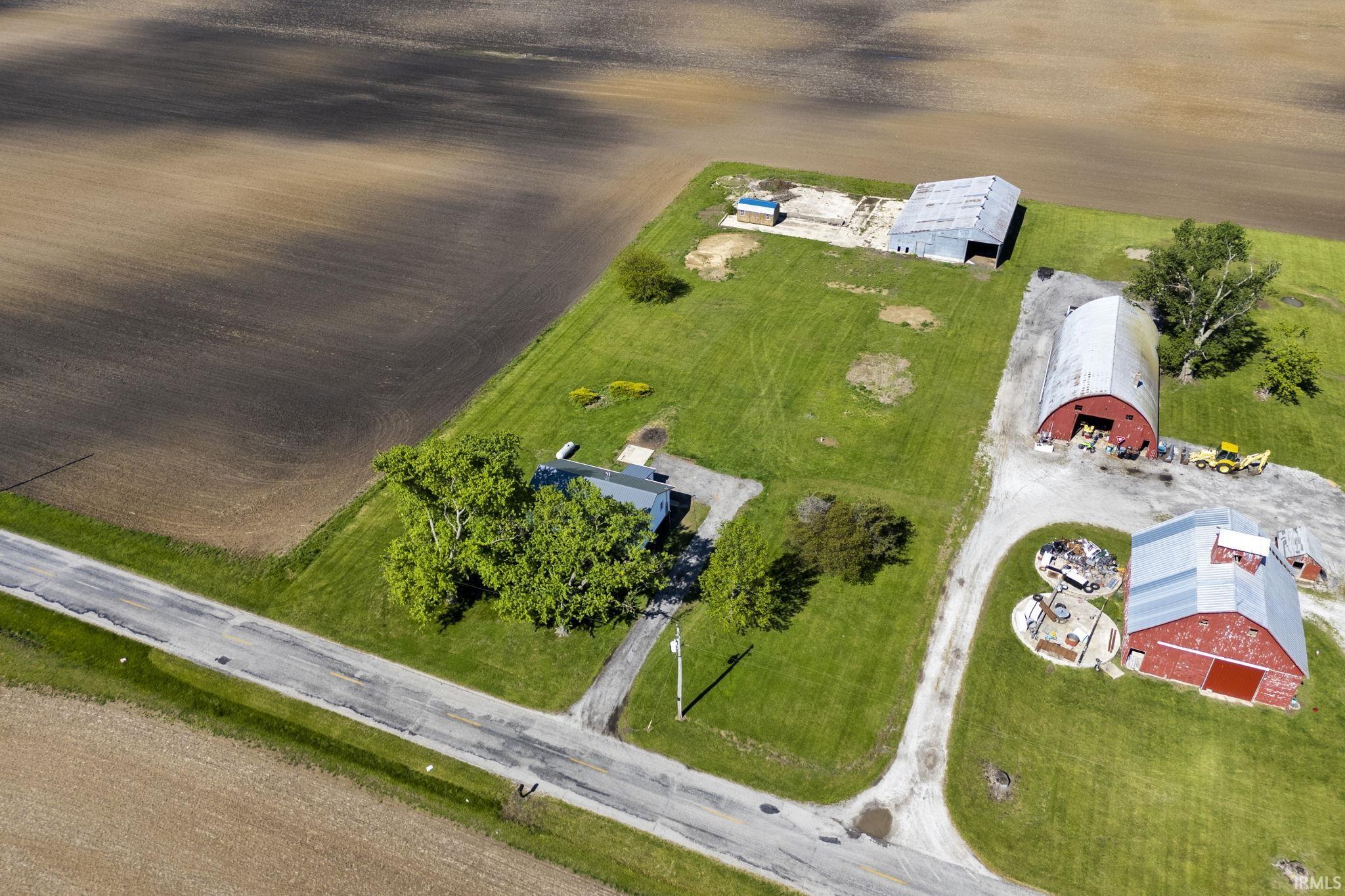 8391 N 400 W