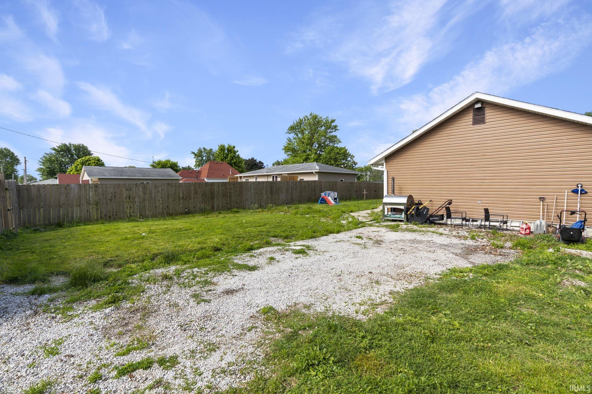 821 N East Street
