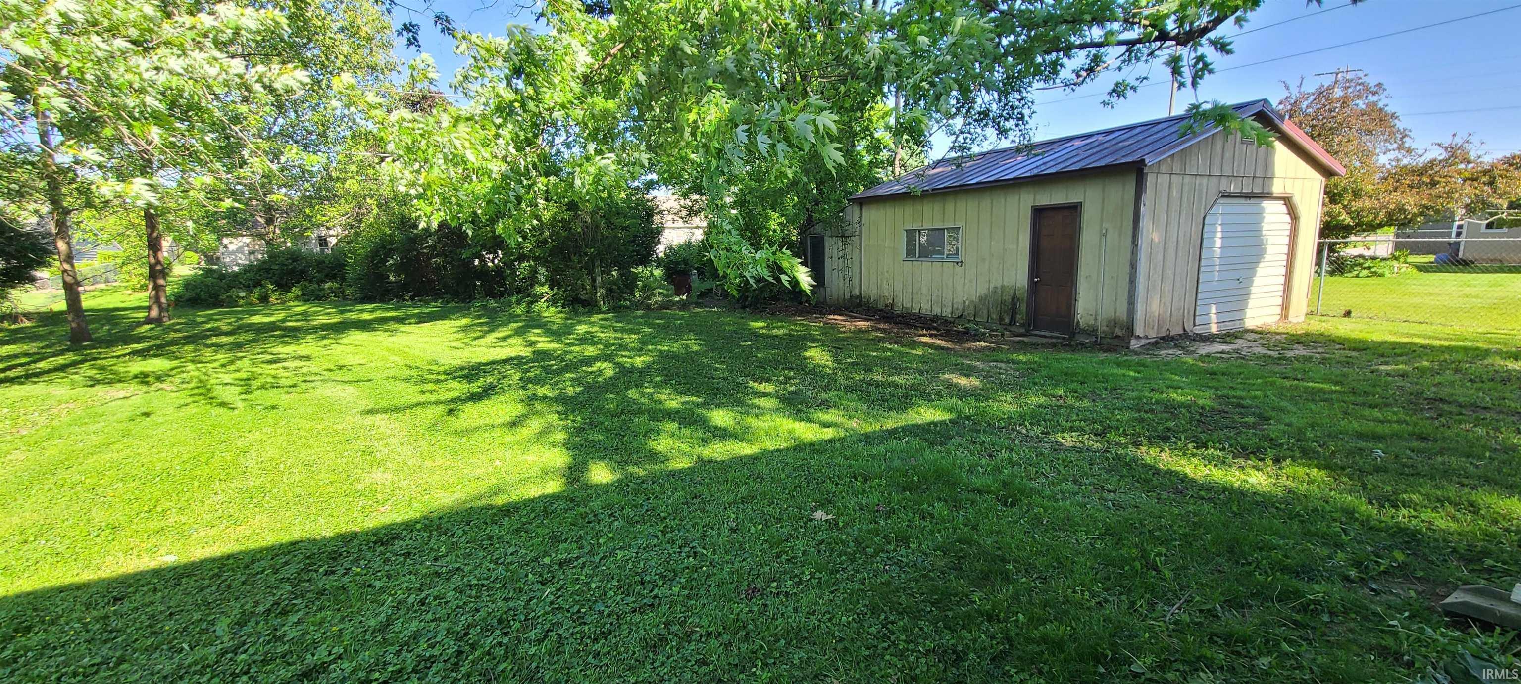 1282 E Meadowbrook Drive
