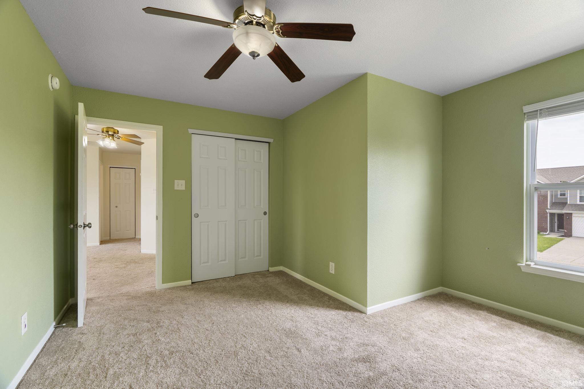 4578 Glatonbury Way