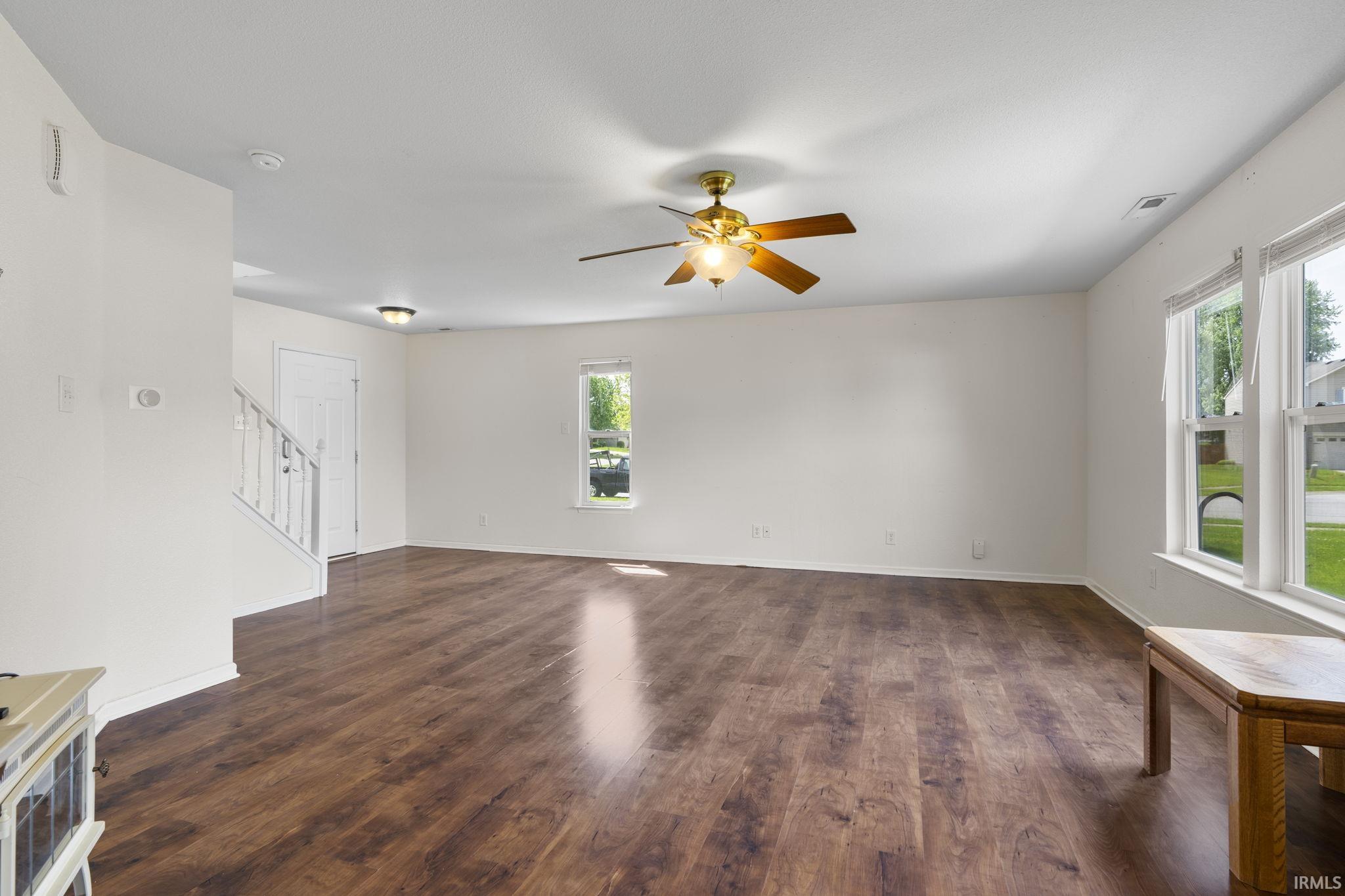 4578 Glatonbury Way