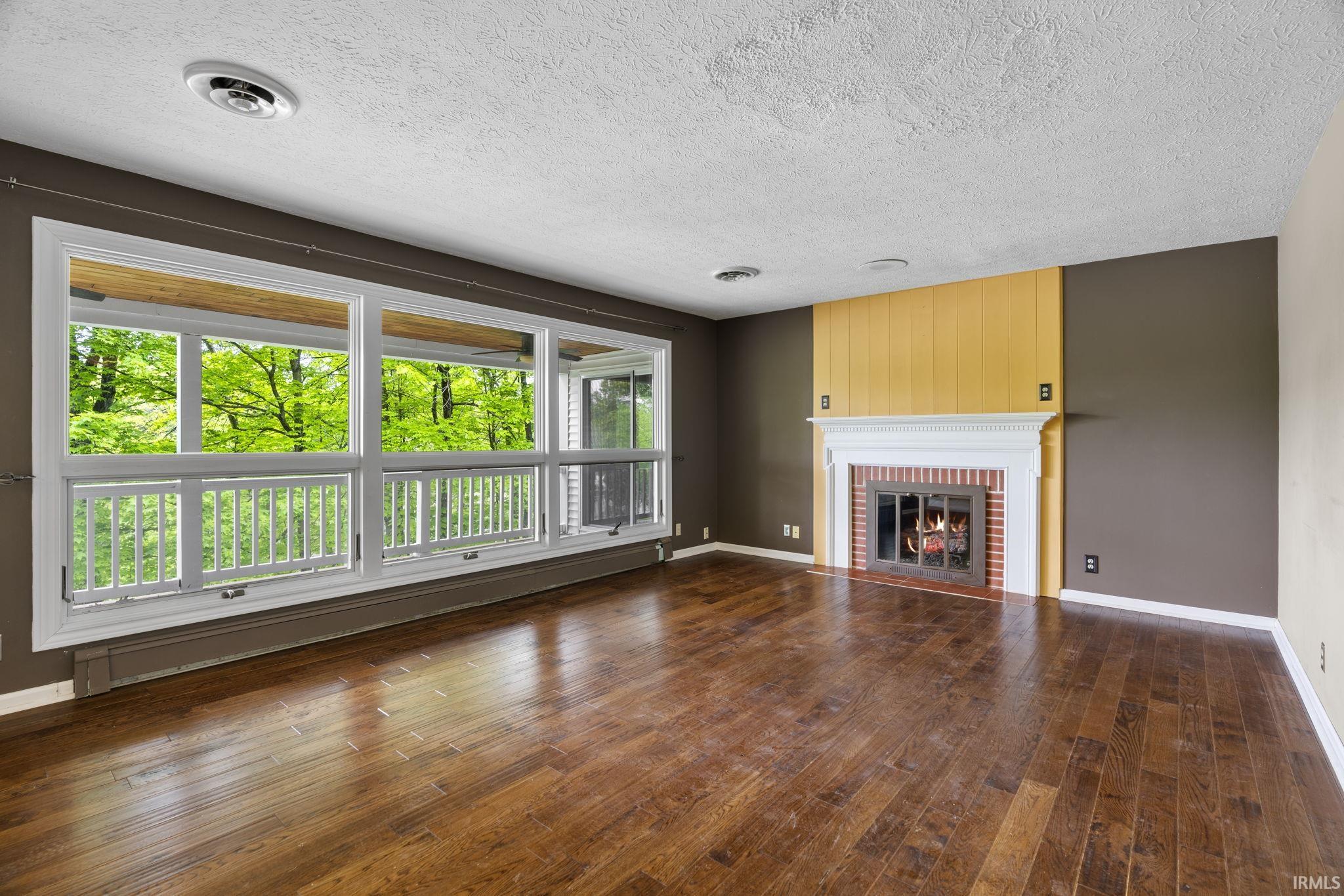 1509 Tioga Ravine
