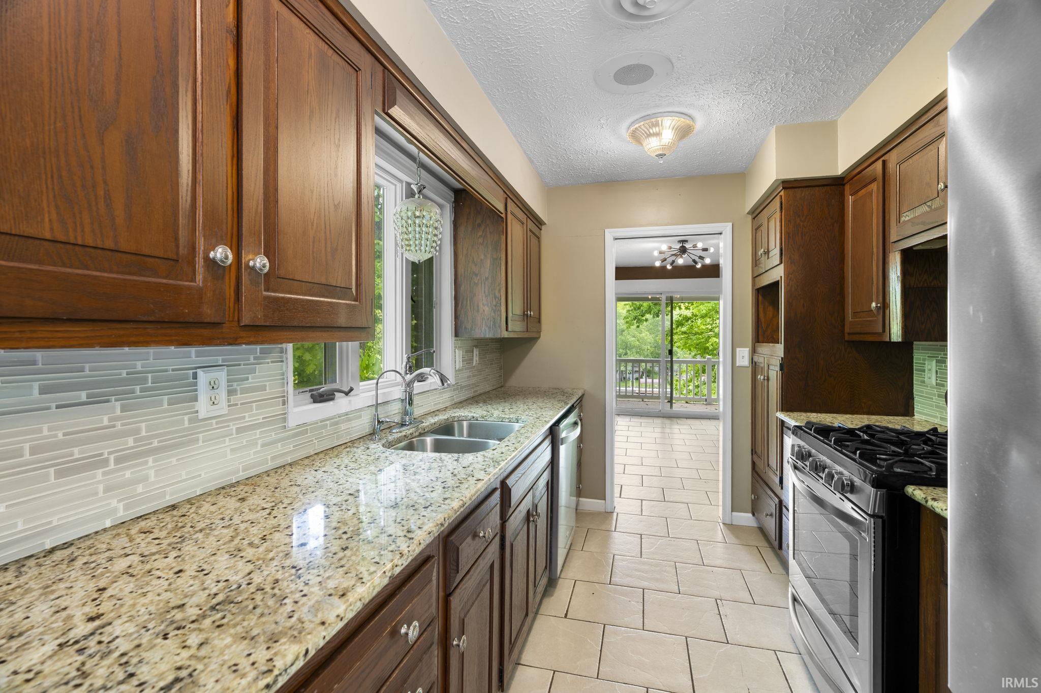 1509 Tioga Ravine