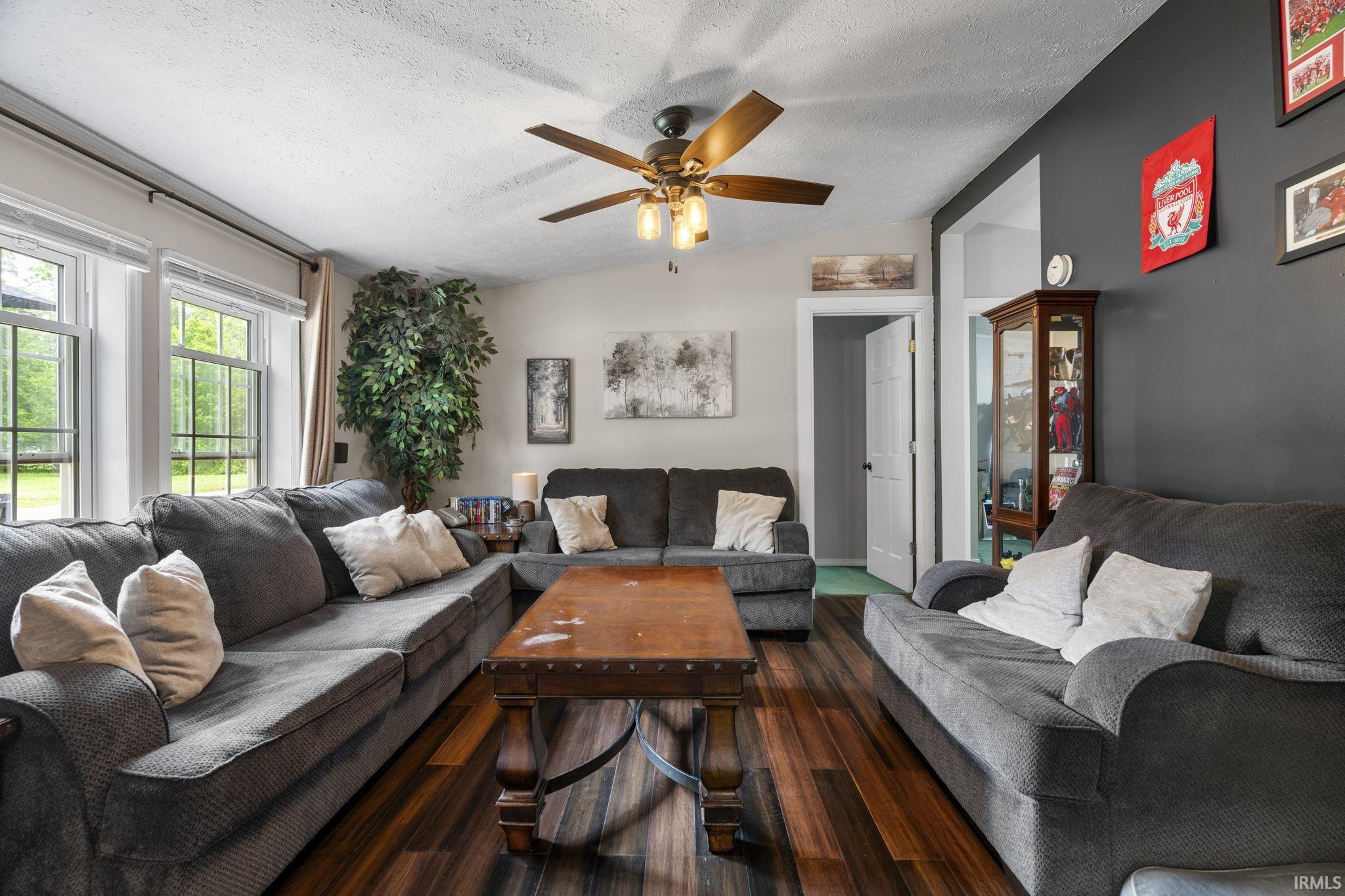 4274 N Raccoon Circle