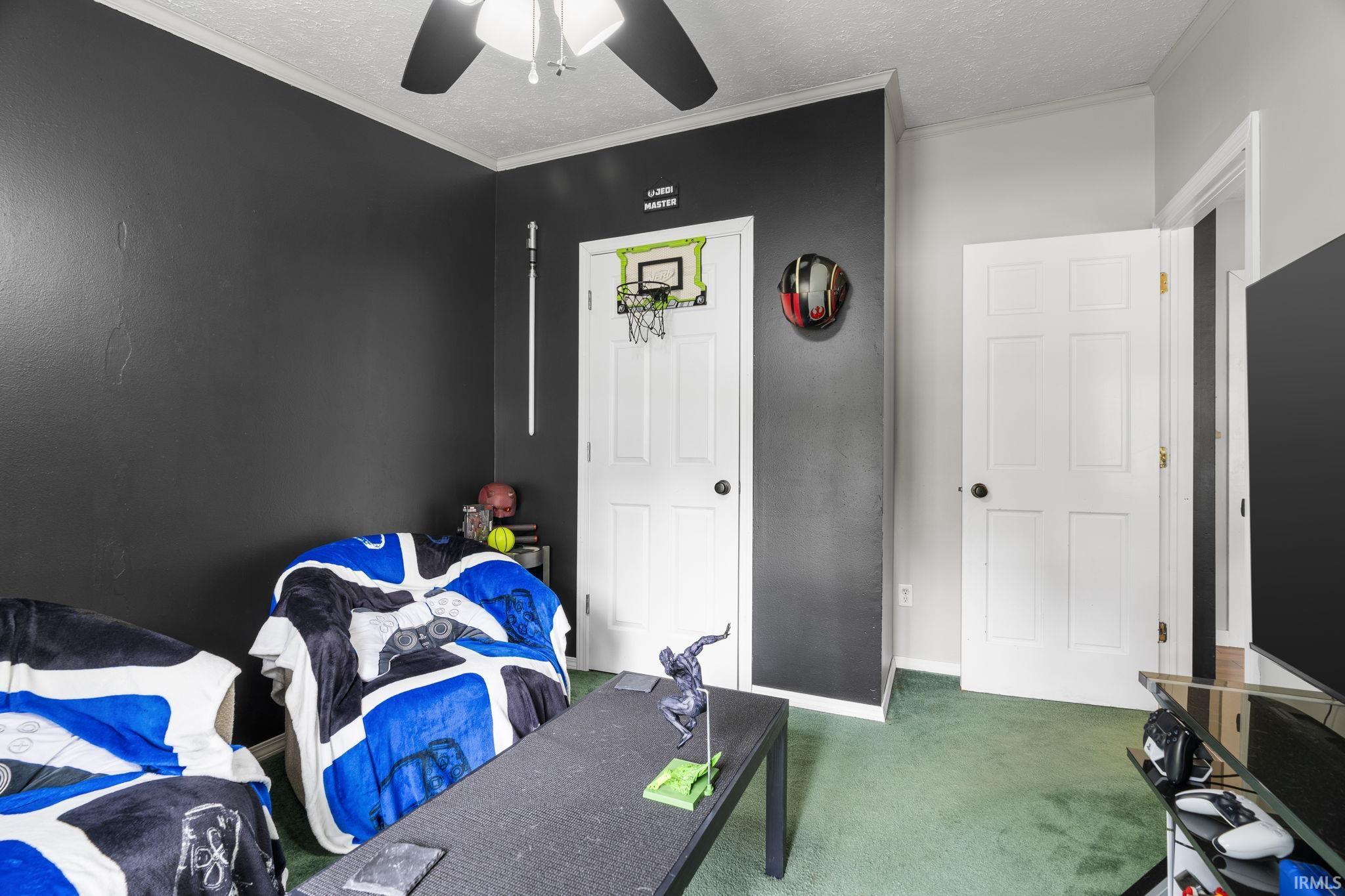 4274 N Raccoon Circle