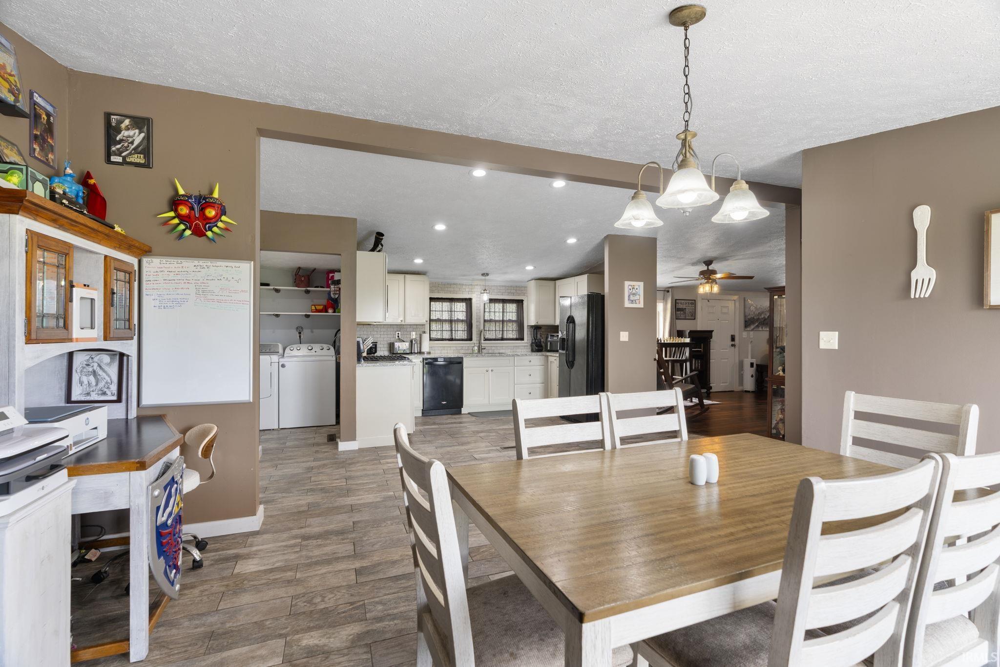 4274 N Raccoon Circle