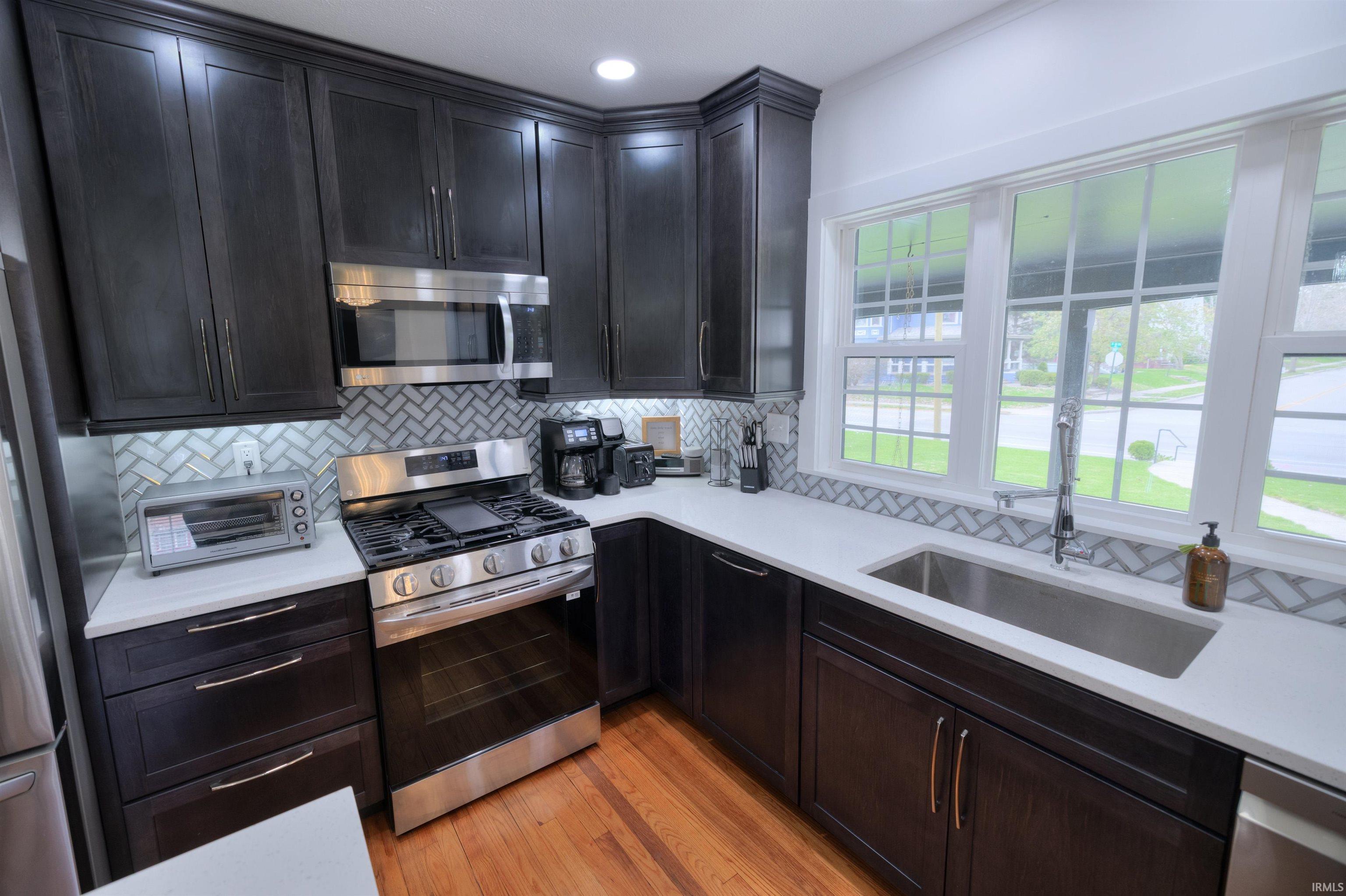 1101 S 9th Street