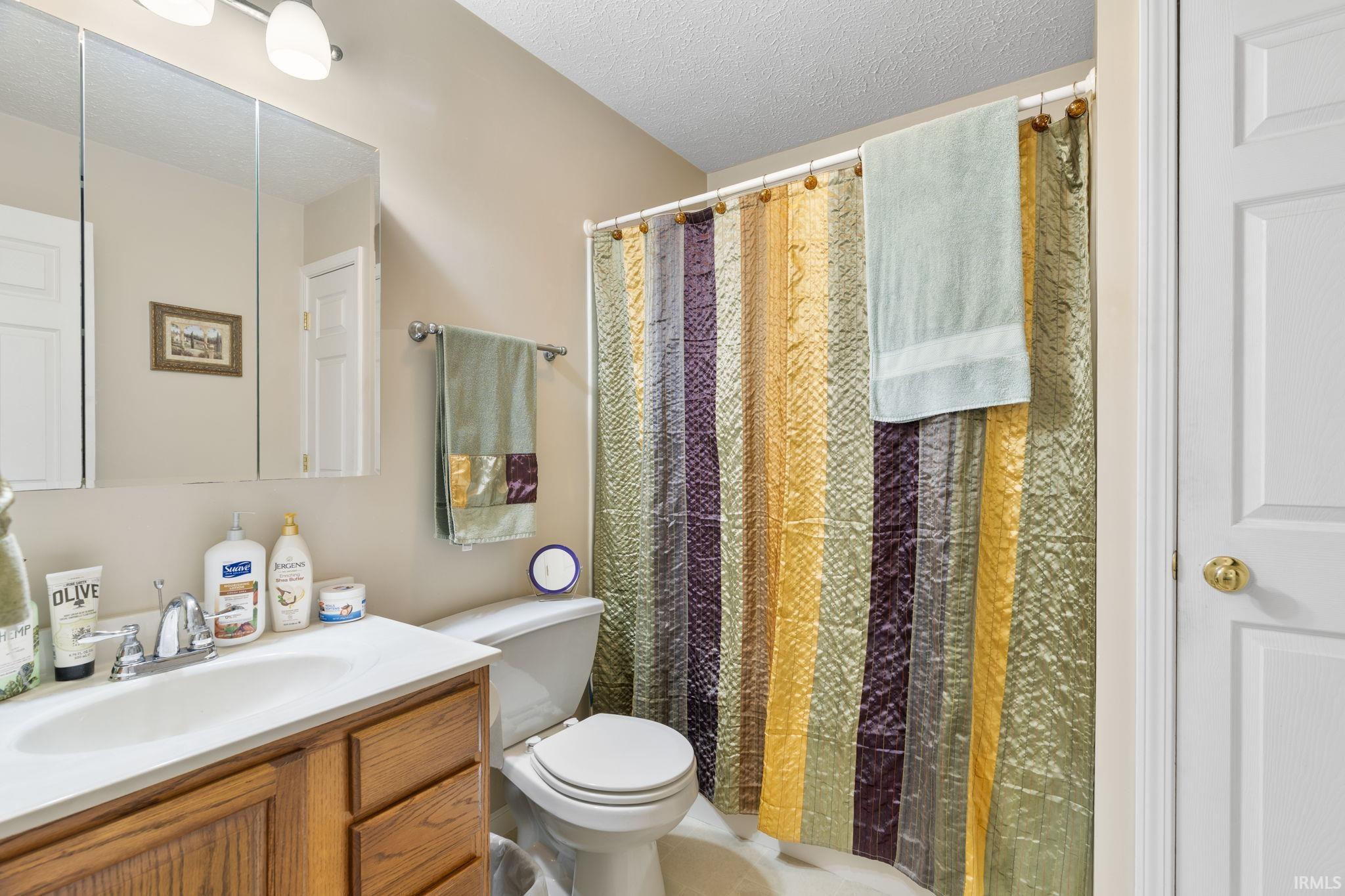 12135 N Upper Lake Shore