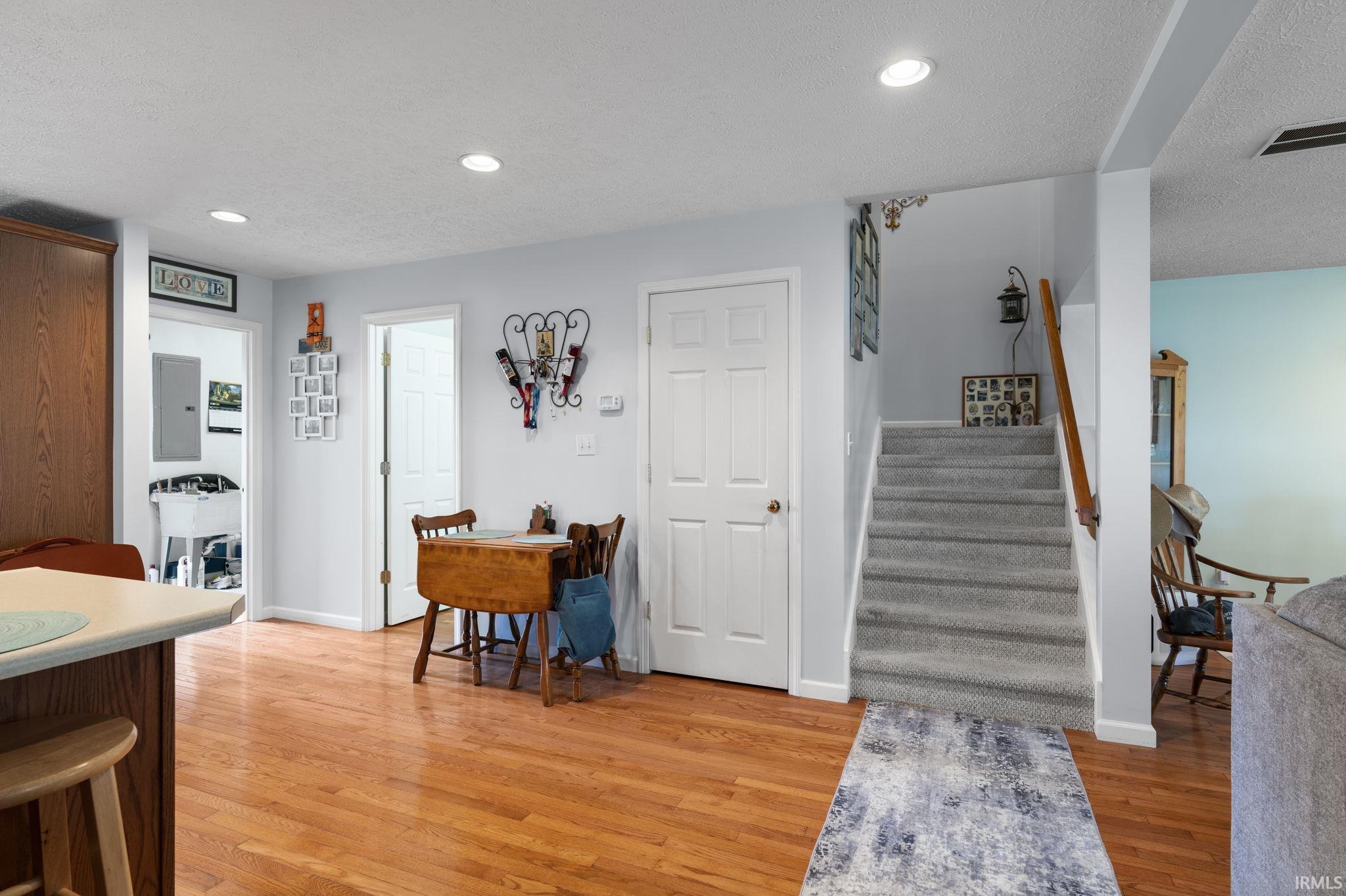 12135 N Upper Lake Shore