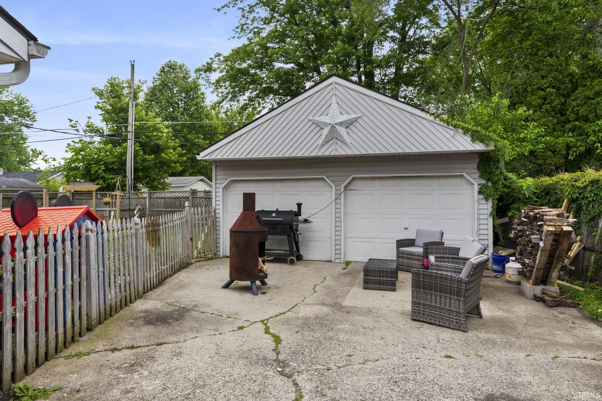 5203 Algonquin Trail