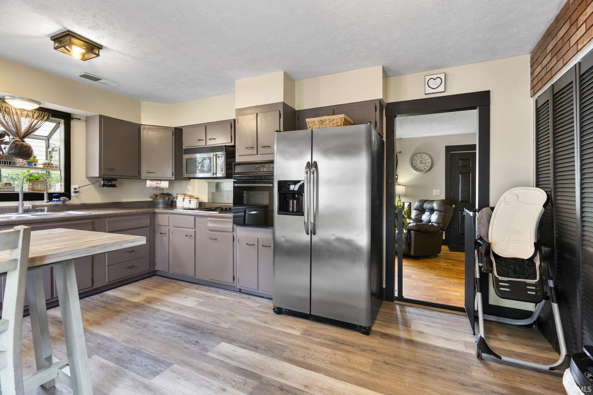 5203 Algonquin Trail