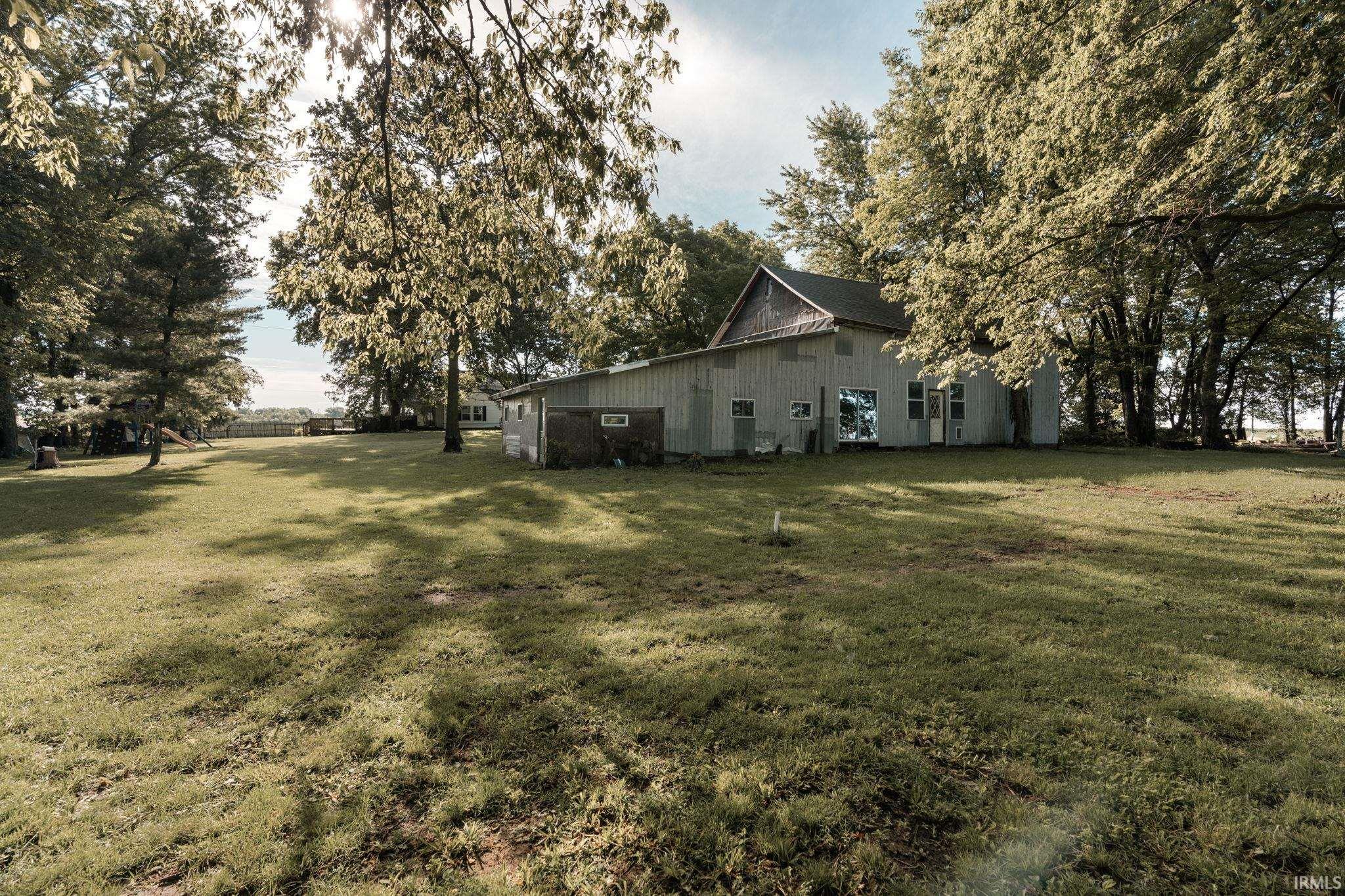 7634 N 300 W
