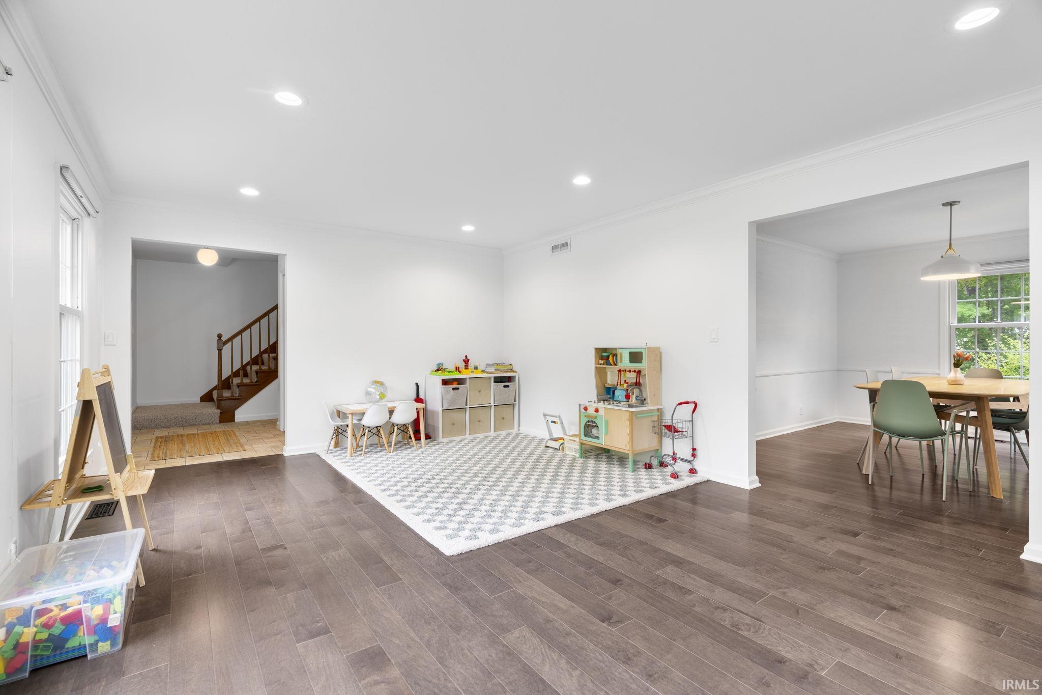 125 Tamiami Trail