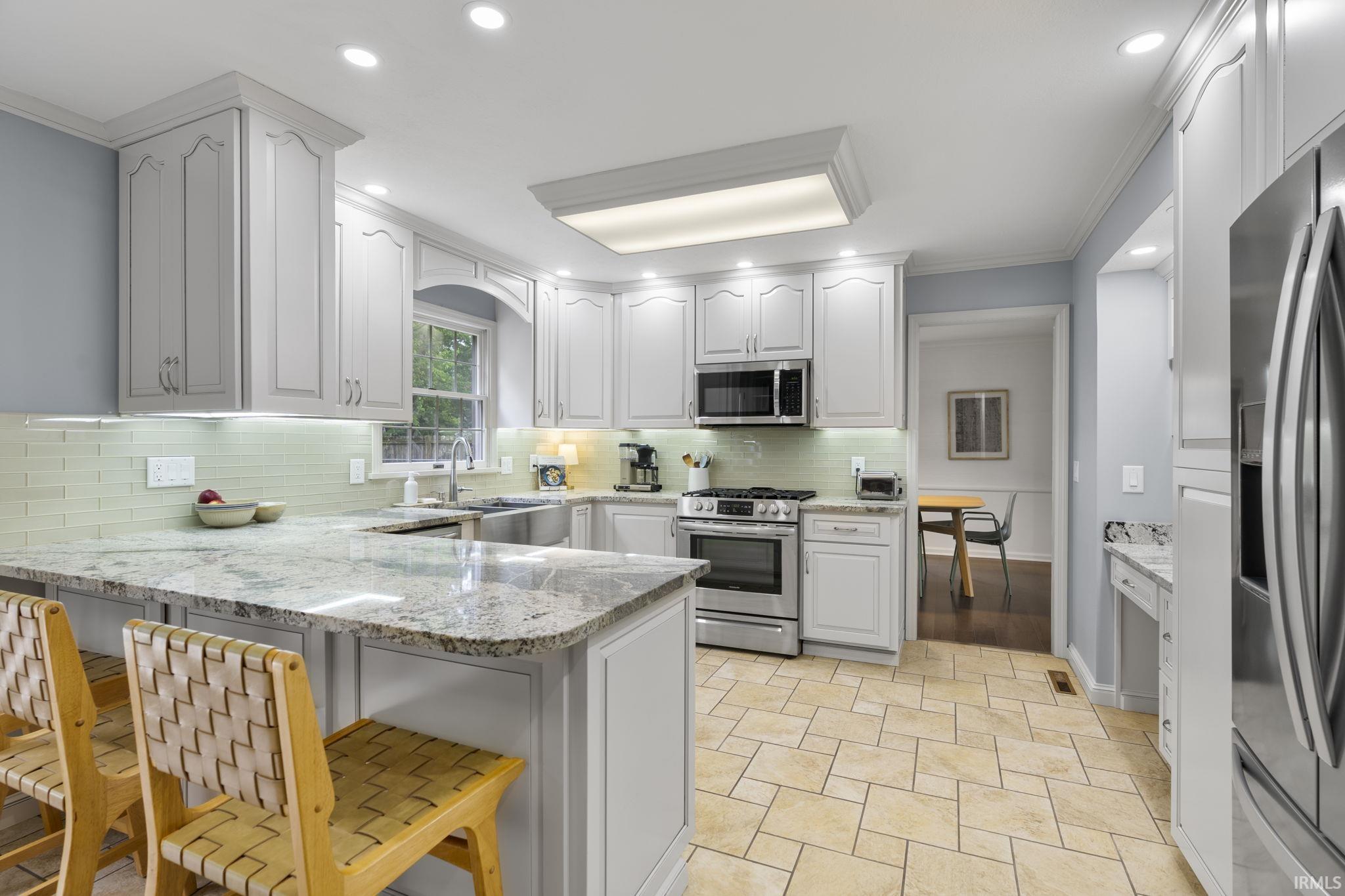 125 Tamiami Trail