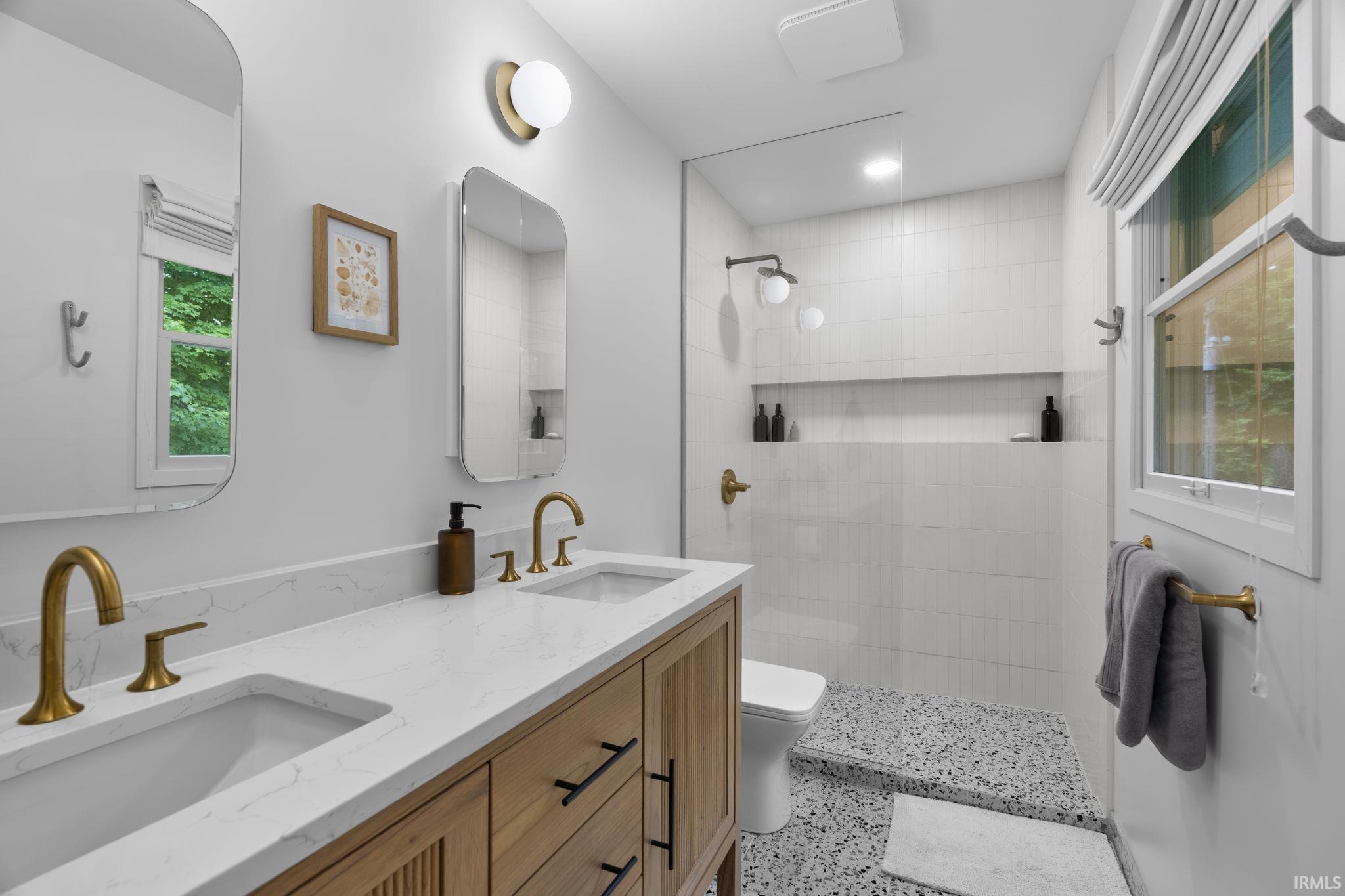 125 Tamiami Trail