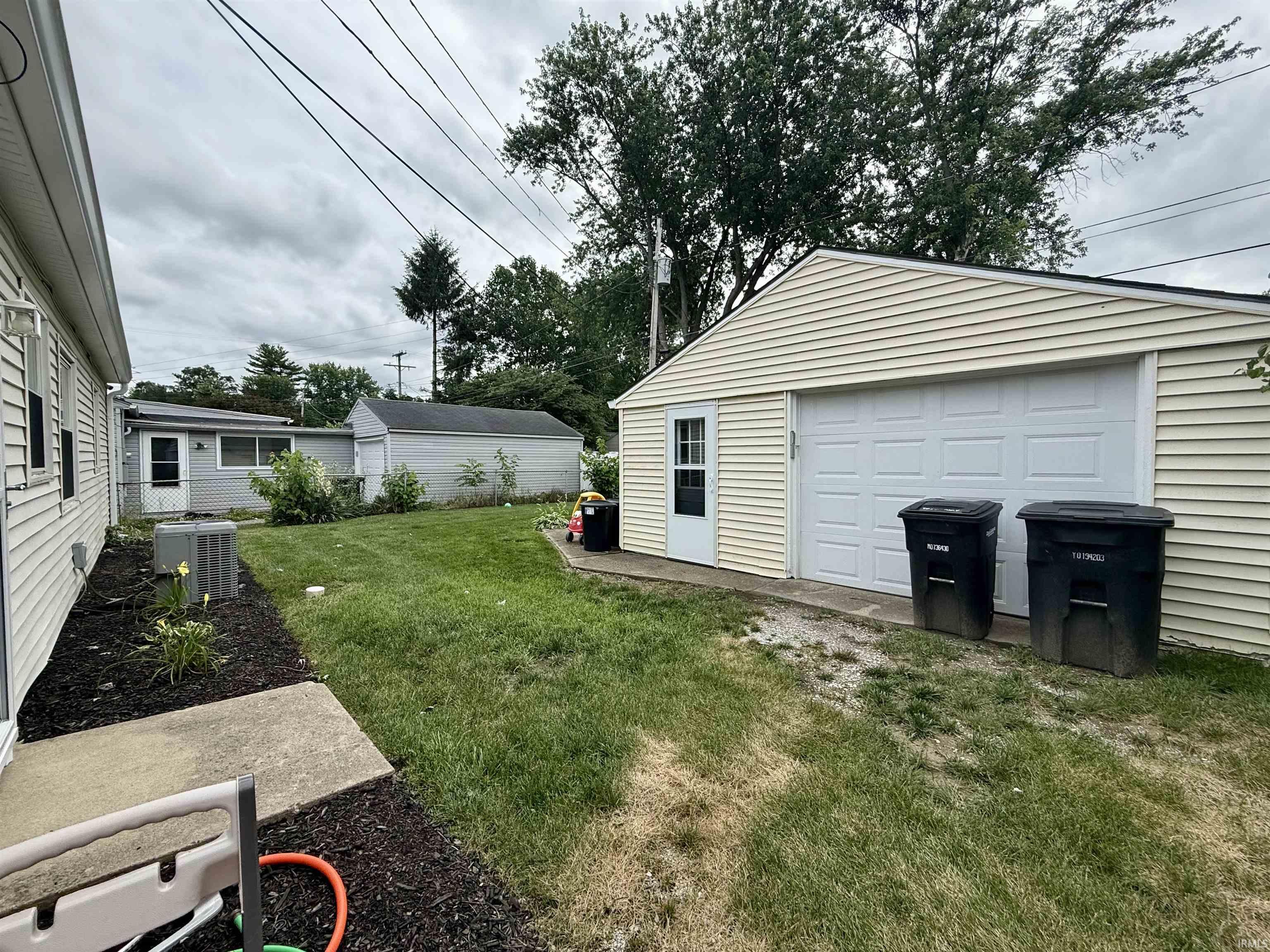2520 Foxhall Drive