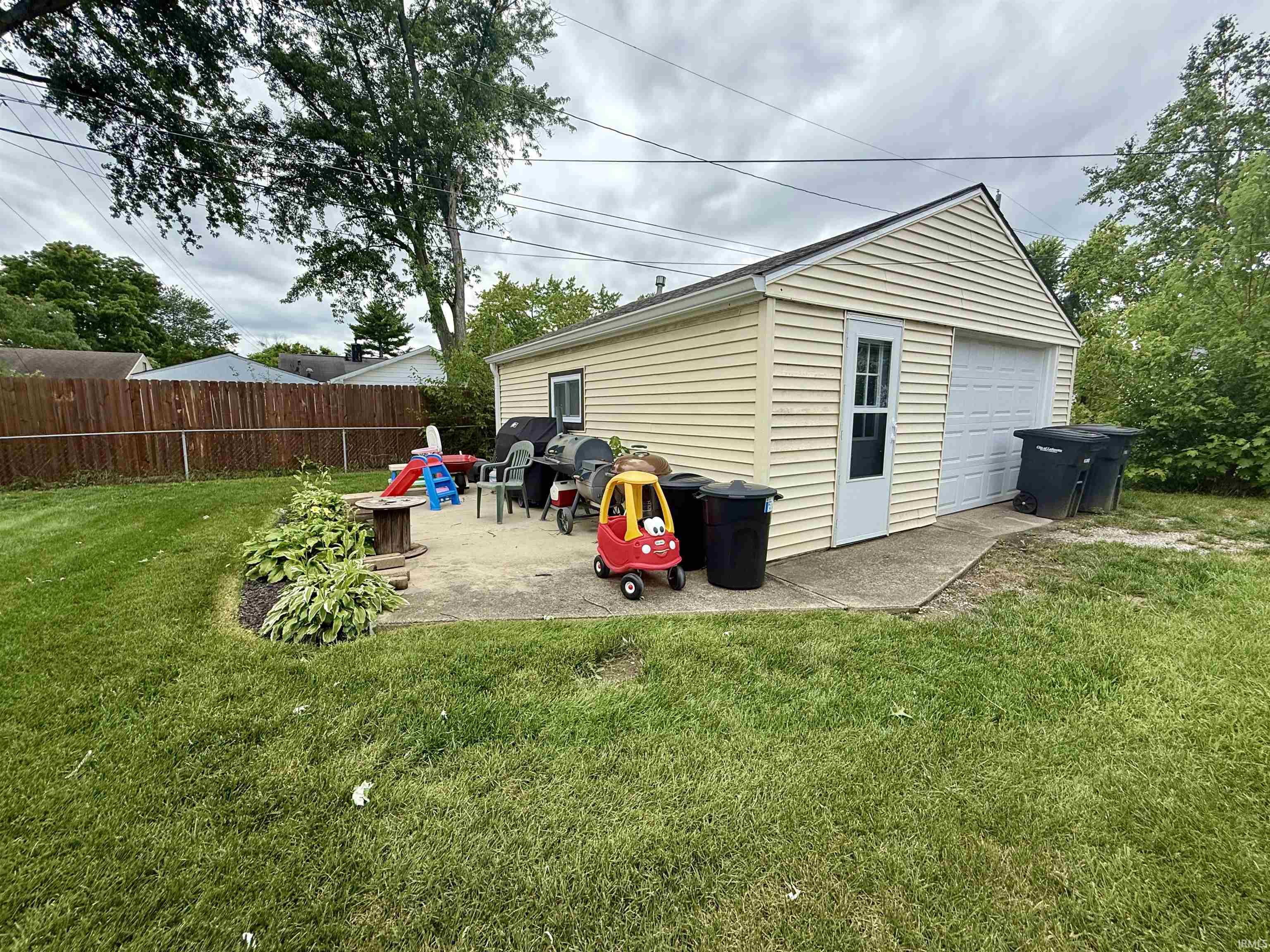 2520 Foxhall Drive