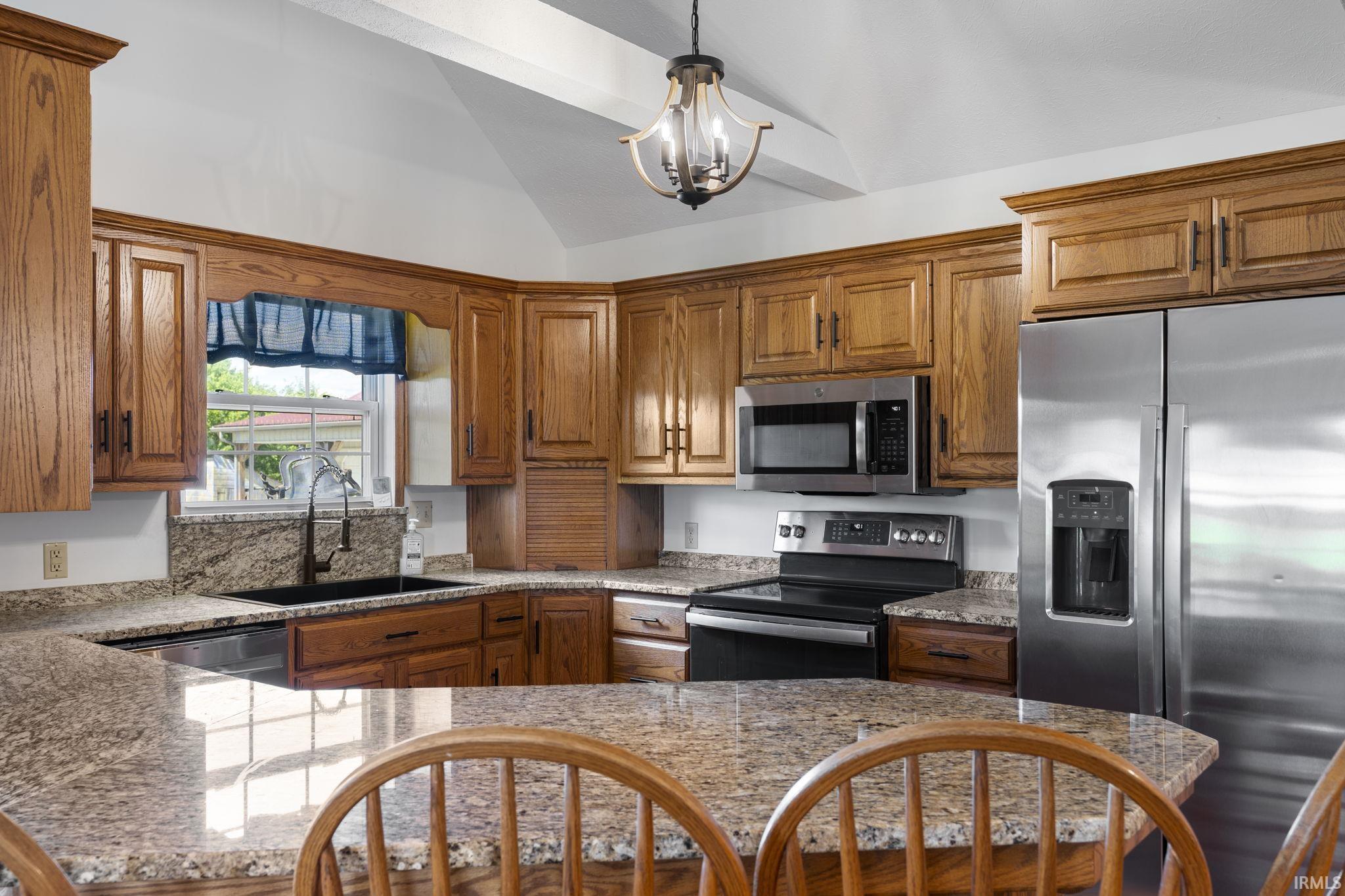 6253 N County Rd 300 W Road