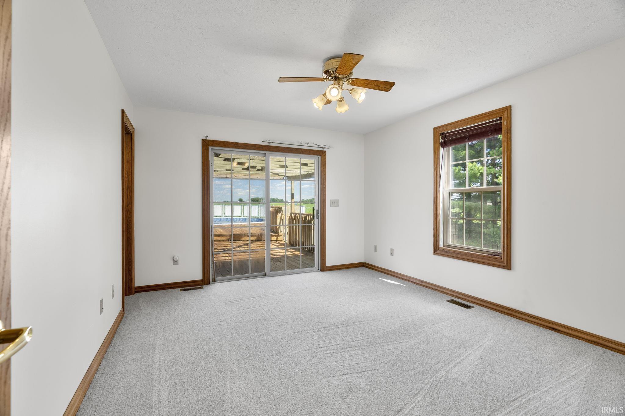6253 N County Rd 300 W Road