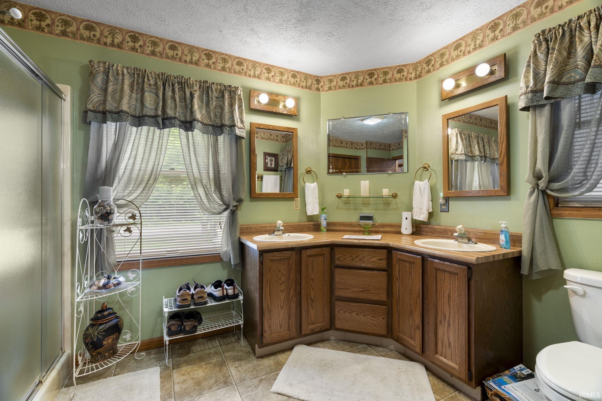 11016 N Landing Road