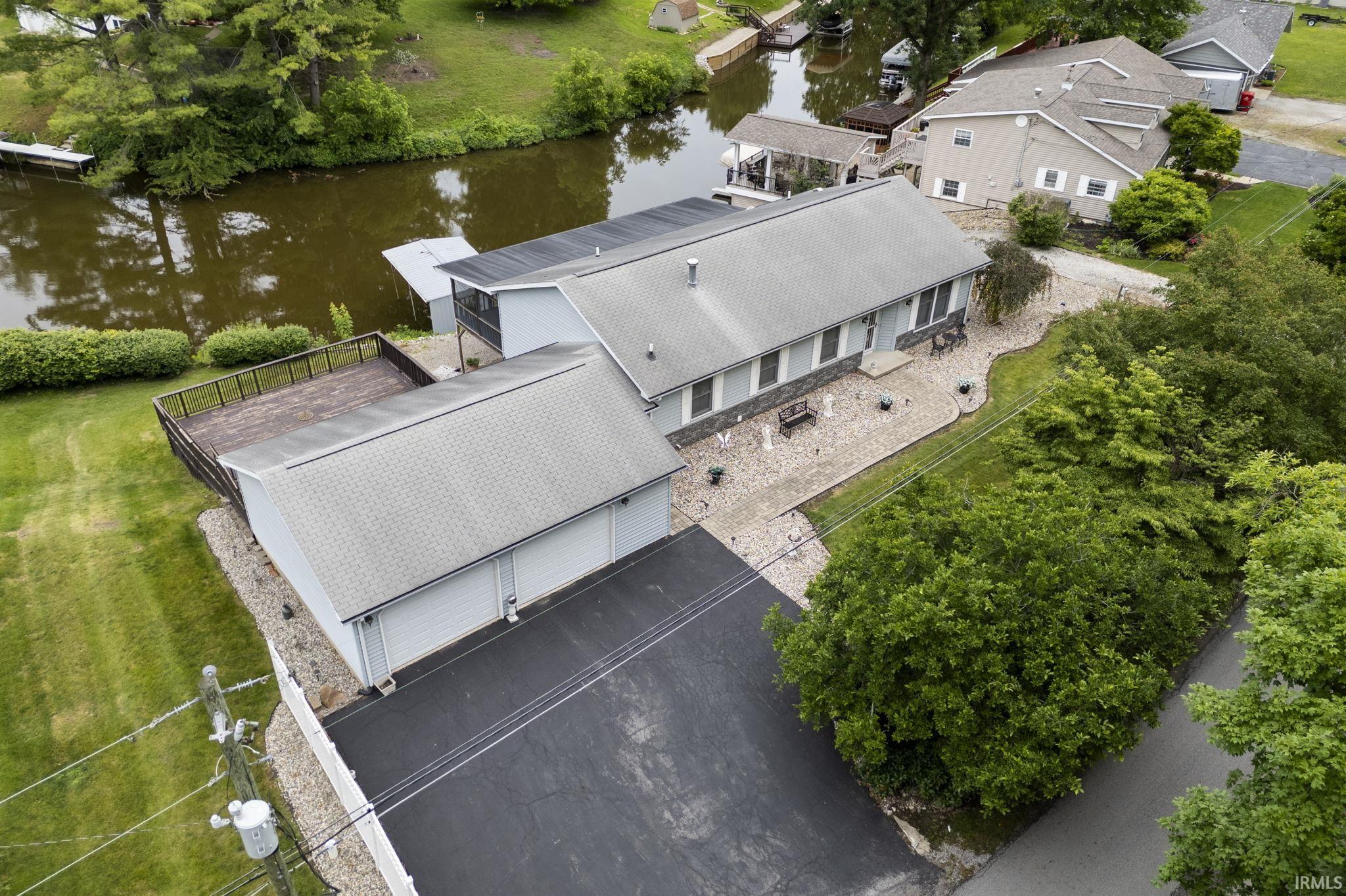11016 N Landing Road