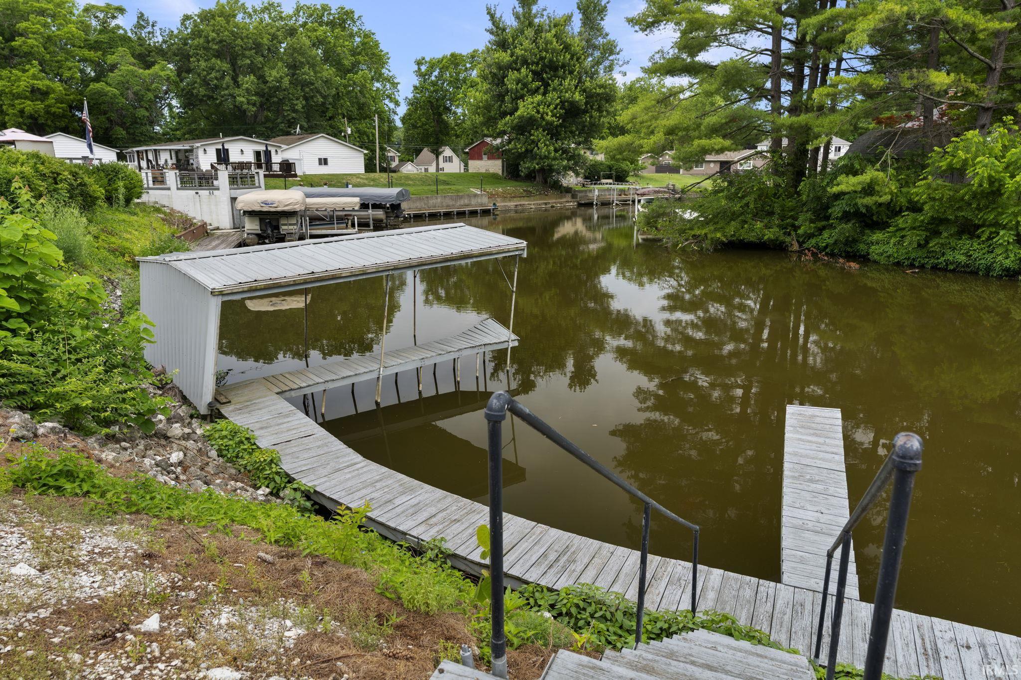 11016 N Landing Road