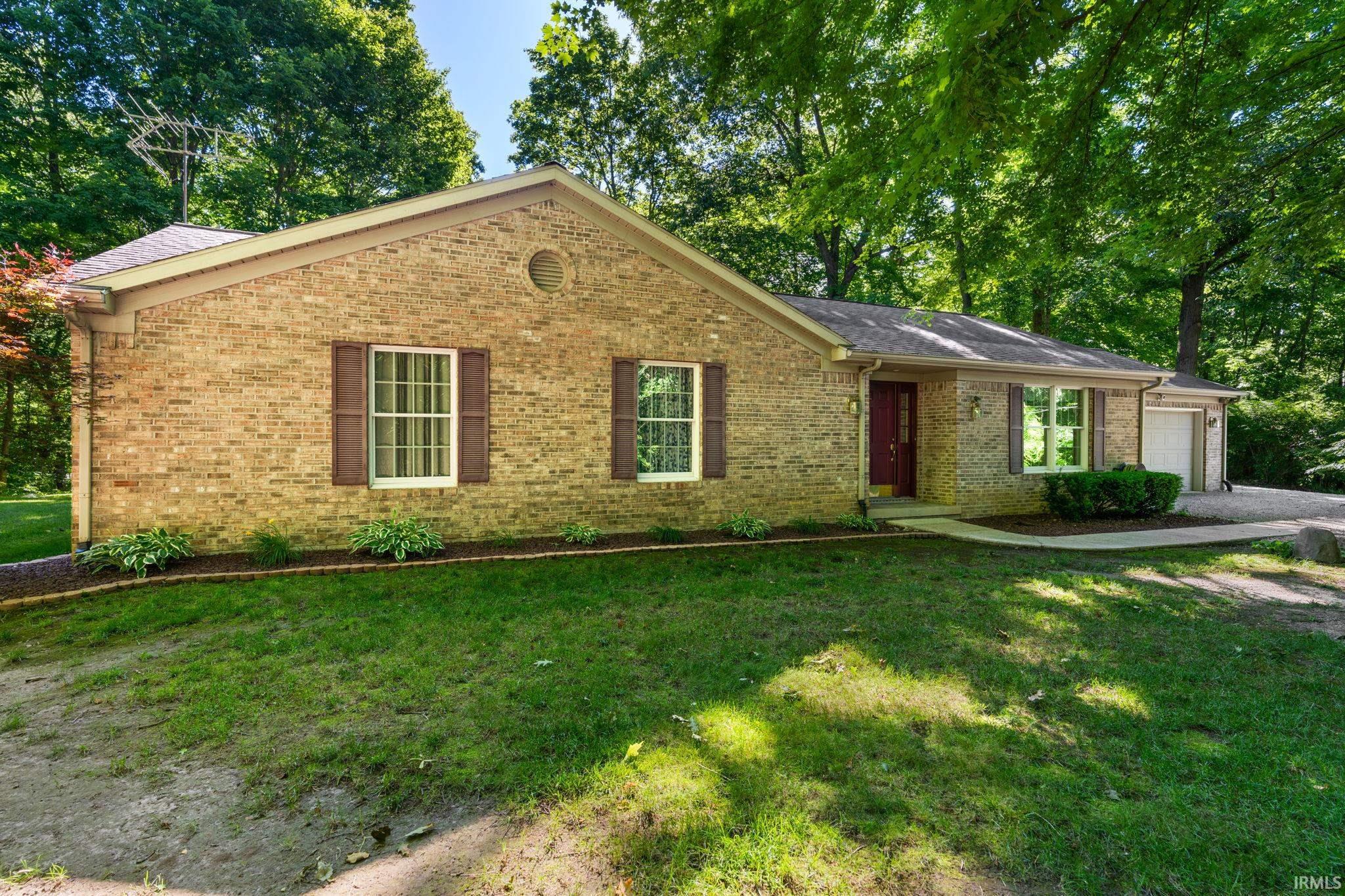 8900 Kirkridge Lane