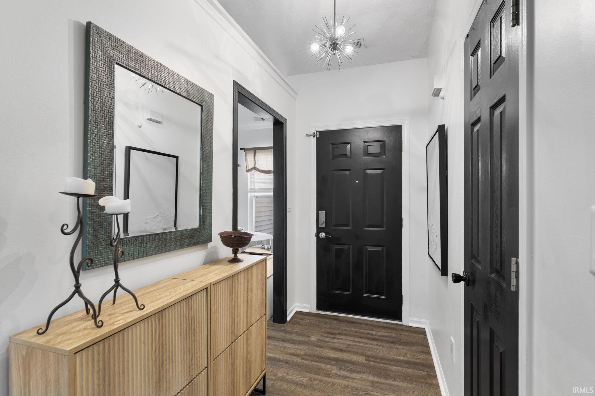 1921 Abnaki Way