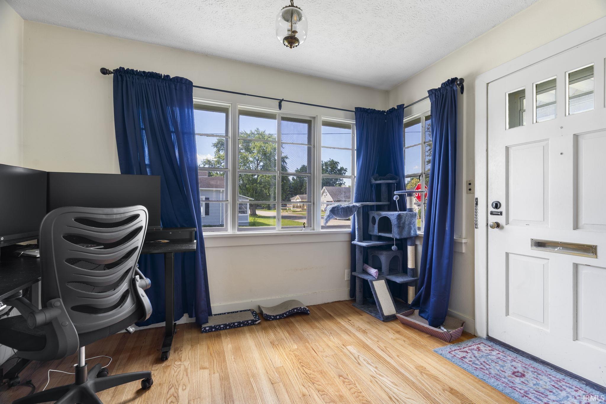 733 S 27th Street