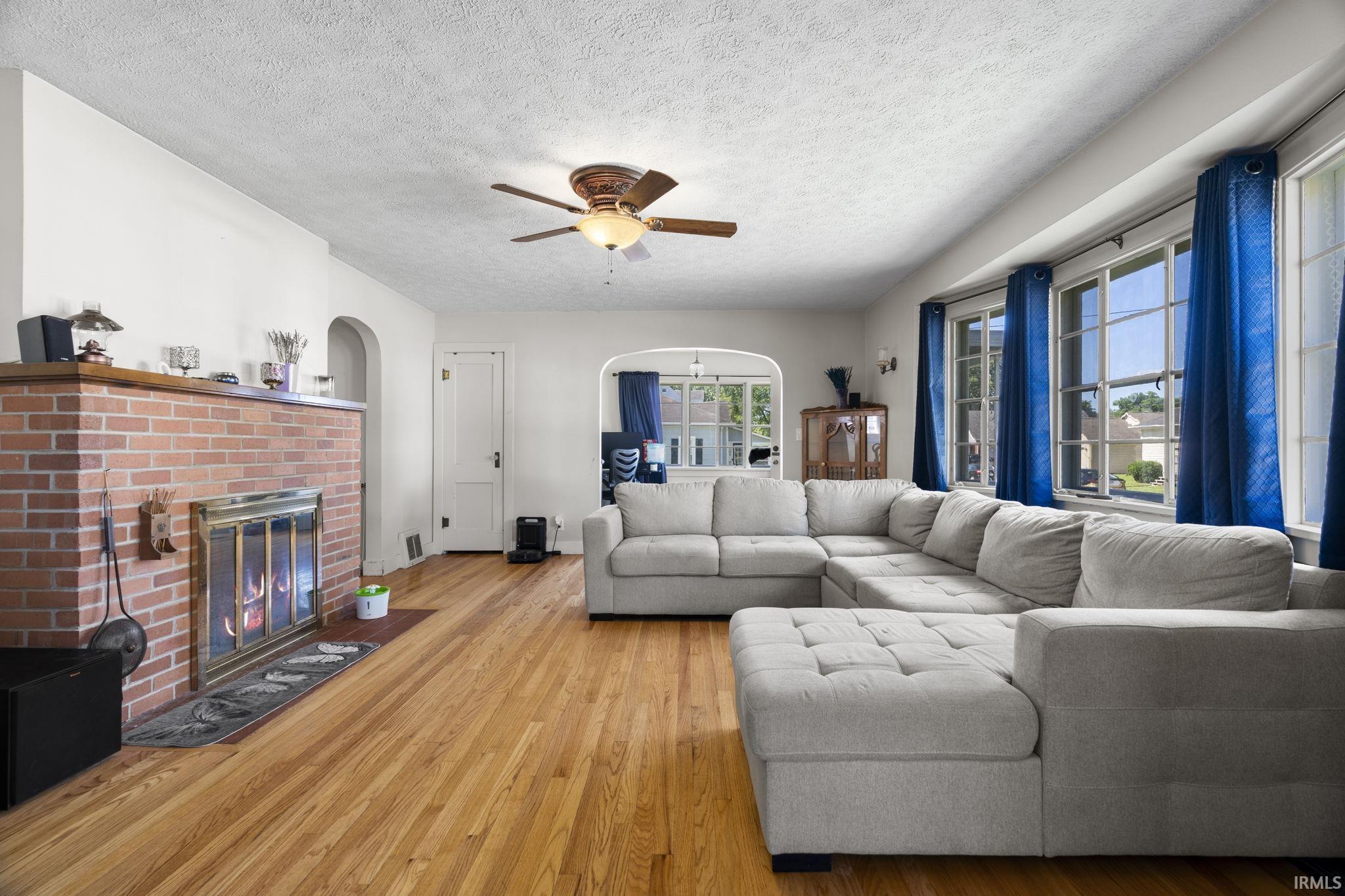 733 S 27th Street