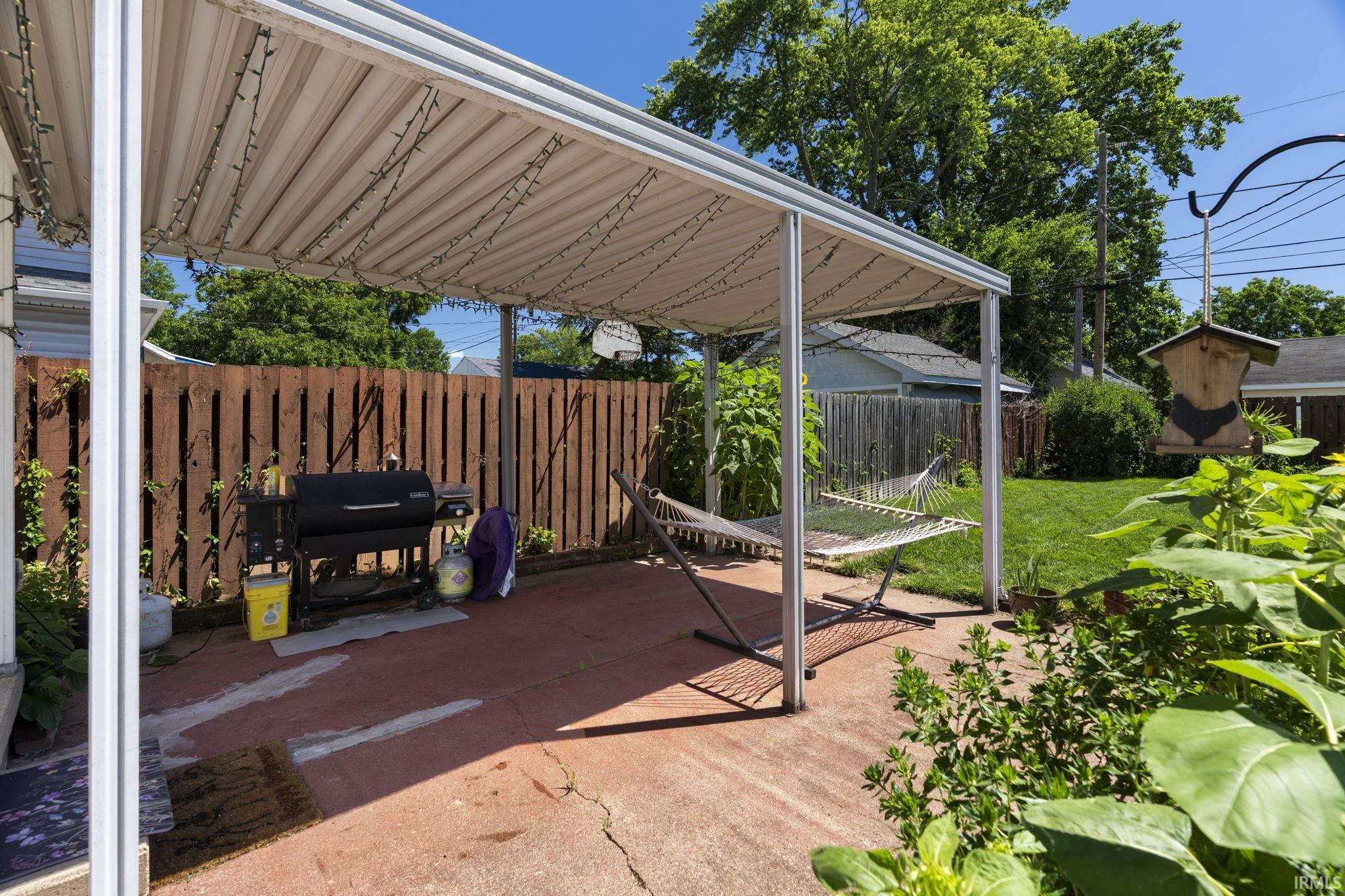 733 S 27th Street
