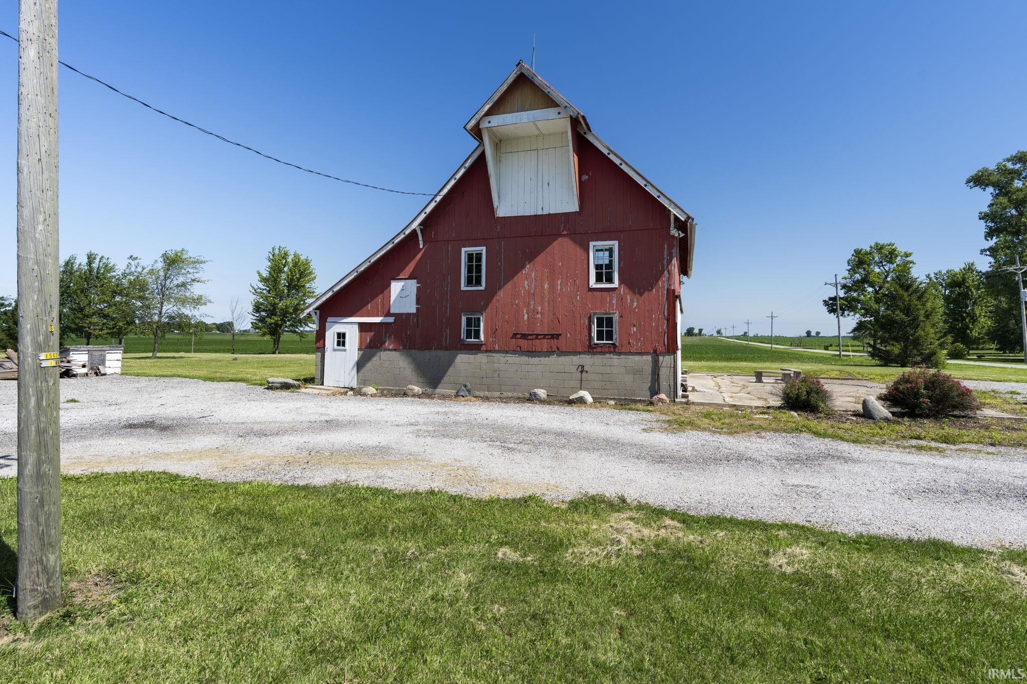 2144 S County Rd 1300 E