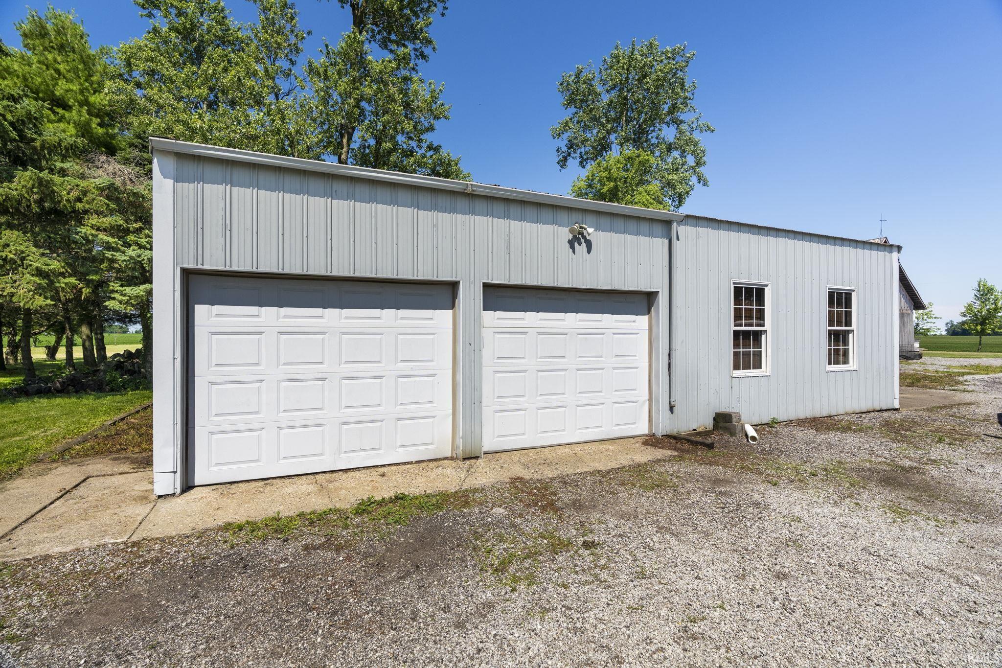 2144 S County Rd 1300 E