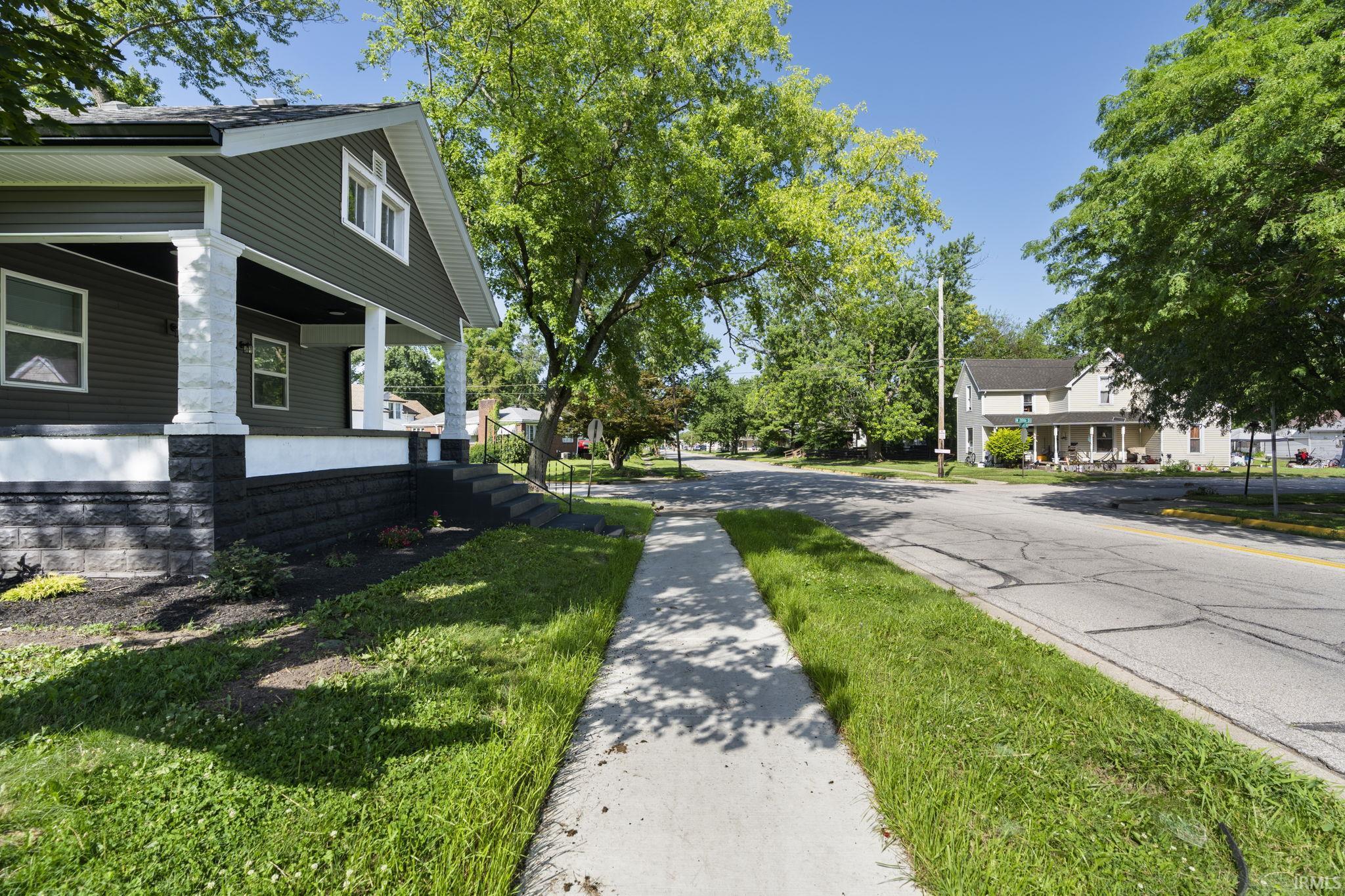 2001 Schuyler Avenue